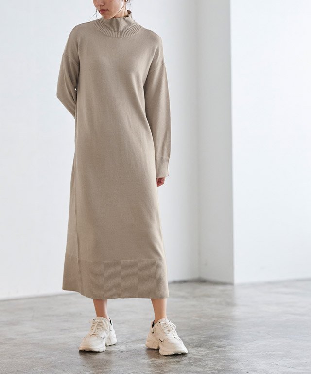 【ピエロ/Pierrot】のもっちりカシミヤタッチハイネックロングニットワンピース インテリア・キッズ・メンズ・レディースファッション・服の通販 founy(ファニー) 　ファッション　Fashion　レディースファッション　Fashion for Women　ワンピース　Dresses　ニットワンピース　Knit Dresses　ジャケット　Jacket, Outerwear　スニーカー　Sneakers, Trainers　ライトグレージュ|ID: prp329100004752499 ipo3291000000035161546