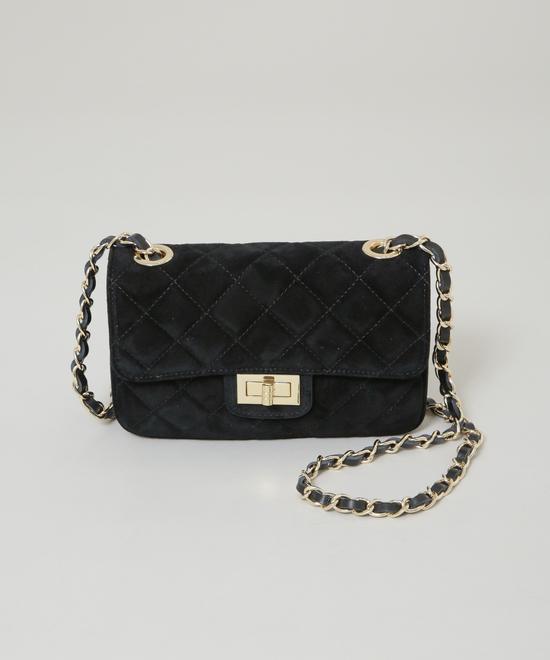 【ナノ ユニバース/nano universe】のAULENTTI/キルティングチェーンバッグ インテリア・キッズ・メンズ・レディースファッション・服の通販 founy(ファニー)  ファッション Fashion レディースファッション Fashion for Women バッグ Bags イタリア Italy 春 Spring キルティング Quilted, Quilting コンパクト Compact, Small Size ショルダー Shoulder, Shoulder Strap シンプル Simple, Minimal チェーン Chain, Chain Strap トレンド Trend, Trending Now S/S・春夏 SS, Spring/Summer, Warm Season 夏 Summer エレガント 上品 Elegant 結婚式 Wedding 2025年 2025 2025-2026秋冬・A/W Autumn/Winter 2025–26 AW25–26 ブラック|ID: prp329100004752640 ipo3291000000034374153