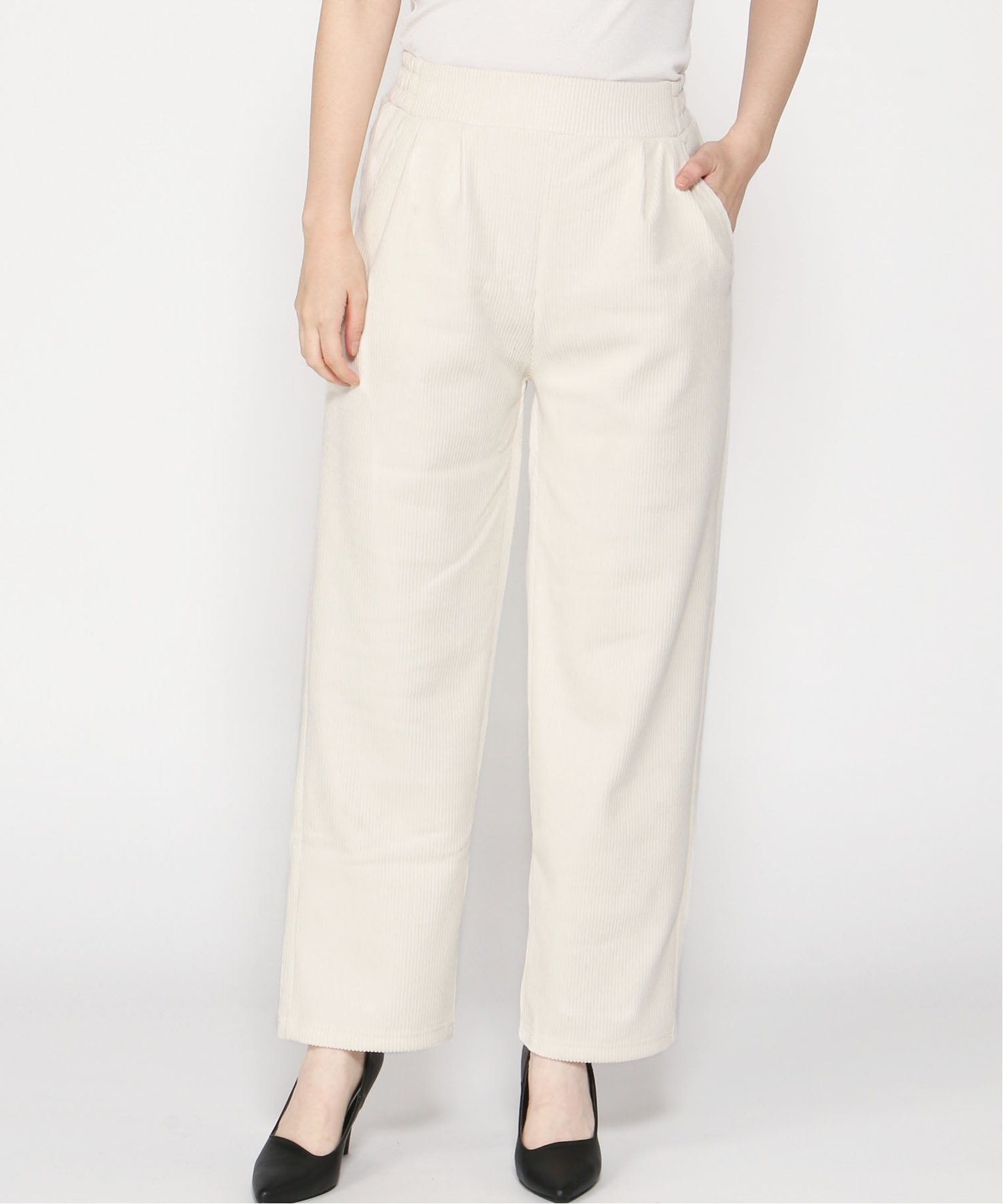 【ラナン/Ranan】のRanan/あったか裏ベロアニットコールワイドパンツ インテリア・キッズ・メンズ・レディースファッション・服の通販 founy(ファニー) 　ファッション　Fashion　レディースファッション　Fashion for Women　パンツ　Pants & Trousers　カットソー　Cut and Sewn Top　コーデュロイ　Corduroy, Cord Fabric　スウェット / スエット　Sweatshirt, Sweatwear　ストレッチ　Stretch, Stretchy Fabric　フロント　Front, Front Design　ベロア　Velour, Soft Velvet　ボンディング　Bonding, Bonded Fabric　ポケット　Pocket, Pocket Detail　ワイド　Wide, Wide Fit　冬　Winter / This Winter　アイボリー|ID: prp329100004753154 ipo3291000000034548066