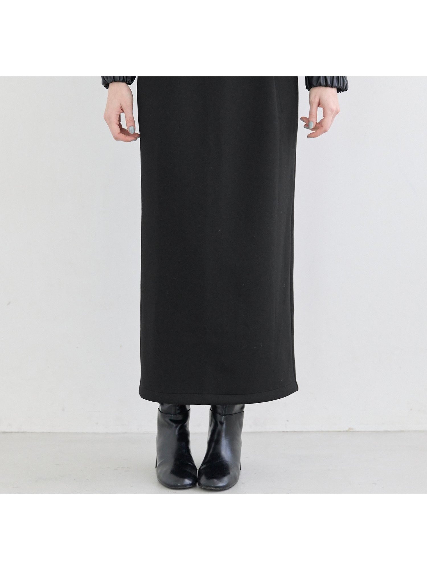 【コカ/COCA】のソフトダンボールIラインスカート インテリア・キッズ・メンズ・レディースファッション・服の通販 founy(ファニー) ファッション Fashion レディースファッション Fashion for Women スカート Skirts カーディガン Cardigan, Knitwear シンプル Simple, Minimal ストレッチ Stretch, Stretchy Fabric スニーカー Sneakers, Trainers フィット Fit, Slim Fit ポケット Pocket, Pocket Detail 無地 Plain, Solid Color リボン Ribbon, Bow ロング Long, Long-Length 2025年 2025 2025-2026秋冬・A/W Autumn/Winter 2025–26 AW25–26 Black|ID: prp329100004753187 ipo3291000000034379523