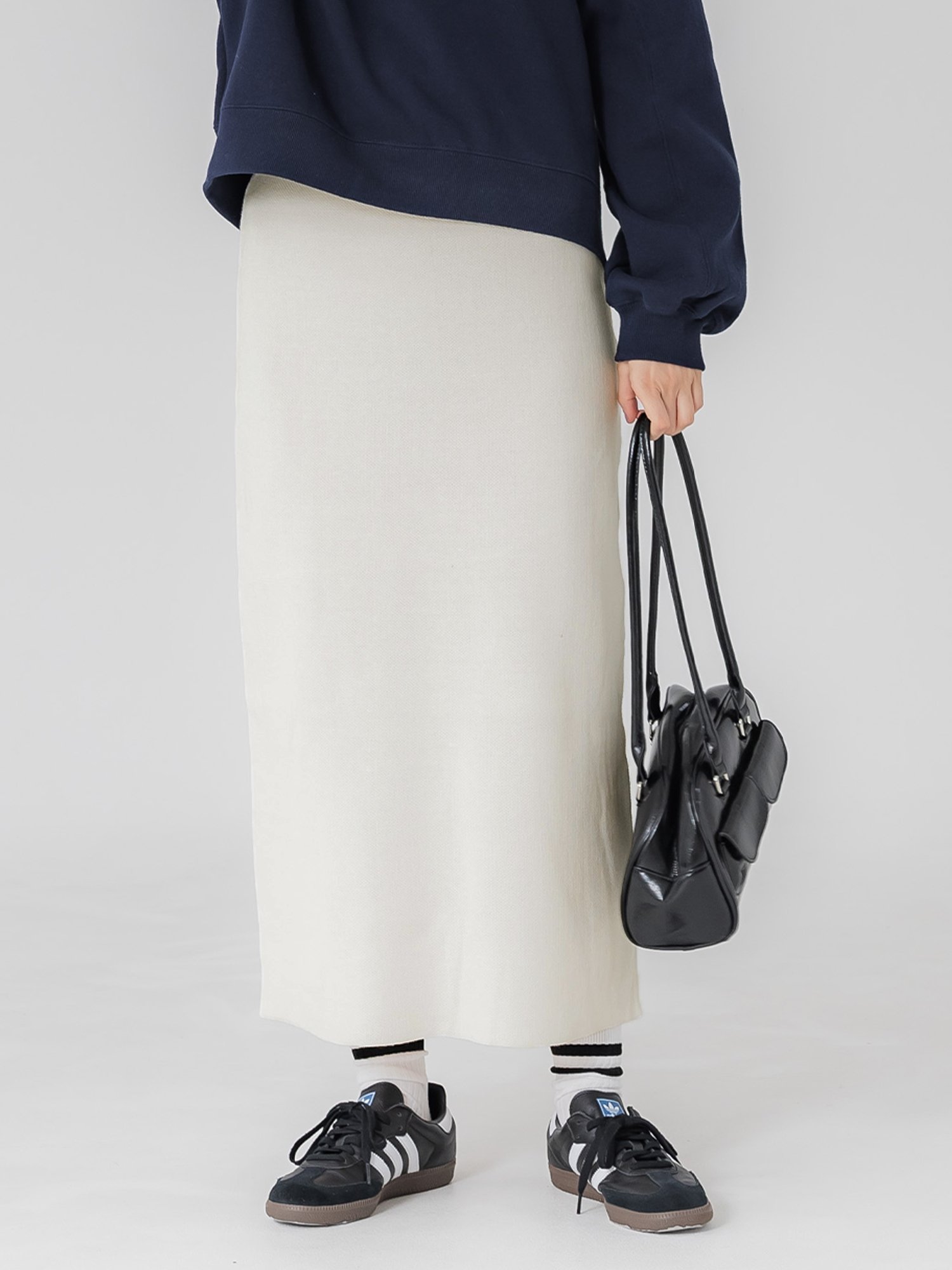 【コカ/COCA】の【新色追加】ミラノリブナロースカート インテリア・キッズ・メンズ・レディースファッション・服の通販 founy(ファニー) 　ファッション　Fashion　レディースファッション　Fashion for Women　スカート　Skirts　シンプル　Simple, Minimal　スウェット / スエット　Sweatshirt, Sweatwear　ストレッチ　Stretch, Stretchy Fabric　ストレート　Straight, Straight Cut　スニーカー　Sneakers, Trainers　スリット　Slit, Slit Detail　タイトスカート　Pencil Skirt, Tight Skirt　ダウン　Down, Puffer　フィット　Fit, Slim Fit　ポケット　Pocket, Pocket Detail　マキシ　Maxi, Full Length　ミラノリブ　Milano Rib, Milano Stitch　リブニット　Rib Knit, Ribbed Knit　ロング　Long, Long-Length　エレガント 上品　Elegant　2025年　2025　2025-2026秋冬・A/W　Autumn/Winter 2025–26 AW25–26　Ivory|ID: prp329100004753194 ipo3291000000034529447