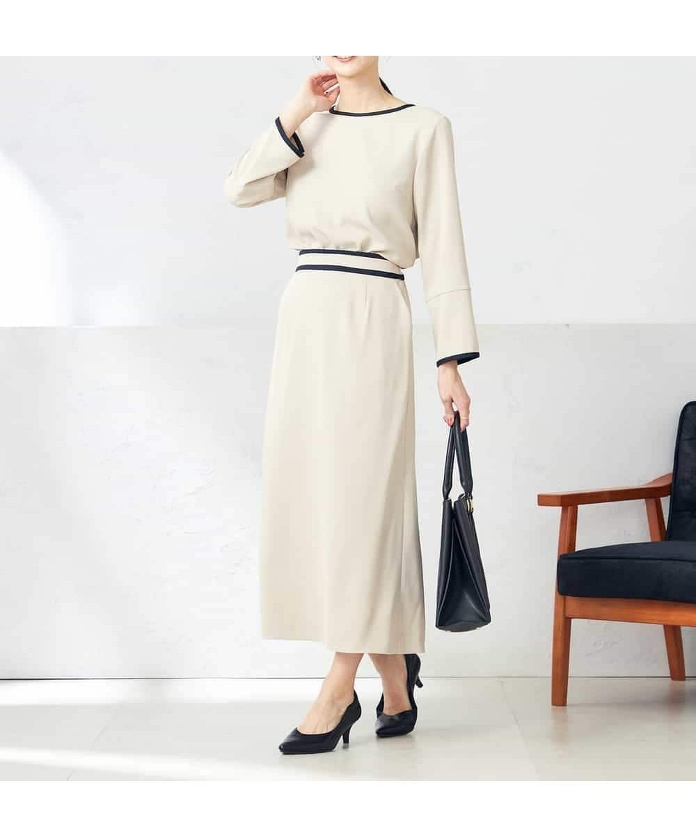 【アー ヴェー ヴェー/a.v.v】の【2SET】バイカラーブラウス*スカート セットアップ インテリア・キッズ・メンズ・レディースファッション・服の通販 founy(ファニー) 　ファッション　Fashion　レディースファッション　Fashion for Women　セットアップ　Matching Sets　スカート・ミニ/ミディ/マキシ　Skirts / Mini, Midi & Maxi Skirts　ジャケット　Jacket, Outerwear　スリーブ　Sleeve, Long Sleeve / Short Sleeve　セットアップ　Set-Up, Coordinated Outfit　フェミニン　Feminine, Girly　フレア　Flare, Flared　ラウンド　Round, Round Neck　再入荷　Restock / Back in Stock　エレガント 上品　Elegant　ビジネス 仕事 通勤　Business / Work / Commuting　ベージュ|ID: prp329100004753244 ipo3291000000034633315