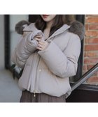 【ノエラ/Noela】のファー付きショートダウンコート ベージュ|ID: prp329100004753317 ipo3291000000034590928