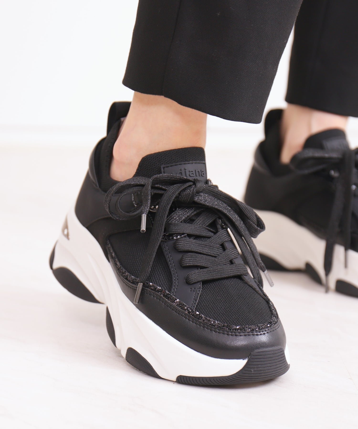 【プラスダイアナ/plus diana】の【撥水加工】リサイクルニットコンビスニーカー インテリア・キッズ・メンズ・レディースファッション・服の通販 founy(ファニー) ファッション Fashion レディースファッション Fashion for Women トップス・カットソー Cut & Sew Tops ニット Knit Tops & Sweaters インソール Shoe Insole クッション Cushion, Throw Pillow コンビ Combo, Combination Style 軽量 Lightweight, Ultra Light シューズ Shoes, Footwear ストーン Stone, Gem-Like スニーカー Sneakers, Trainers スマート Smart, Elegant フィット Fit, Slim Fit フェミニン Feminine, Girly ラバー Rubber, Rubber Sole レース Lace, Lace Fabric 再入荷 Restock / Back in Stock 新作・新入荷 New Arrivals / New In 黒生地*|ID: prp329100004753459 ipo3291000000034803988