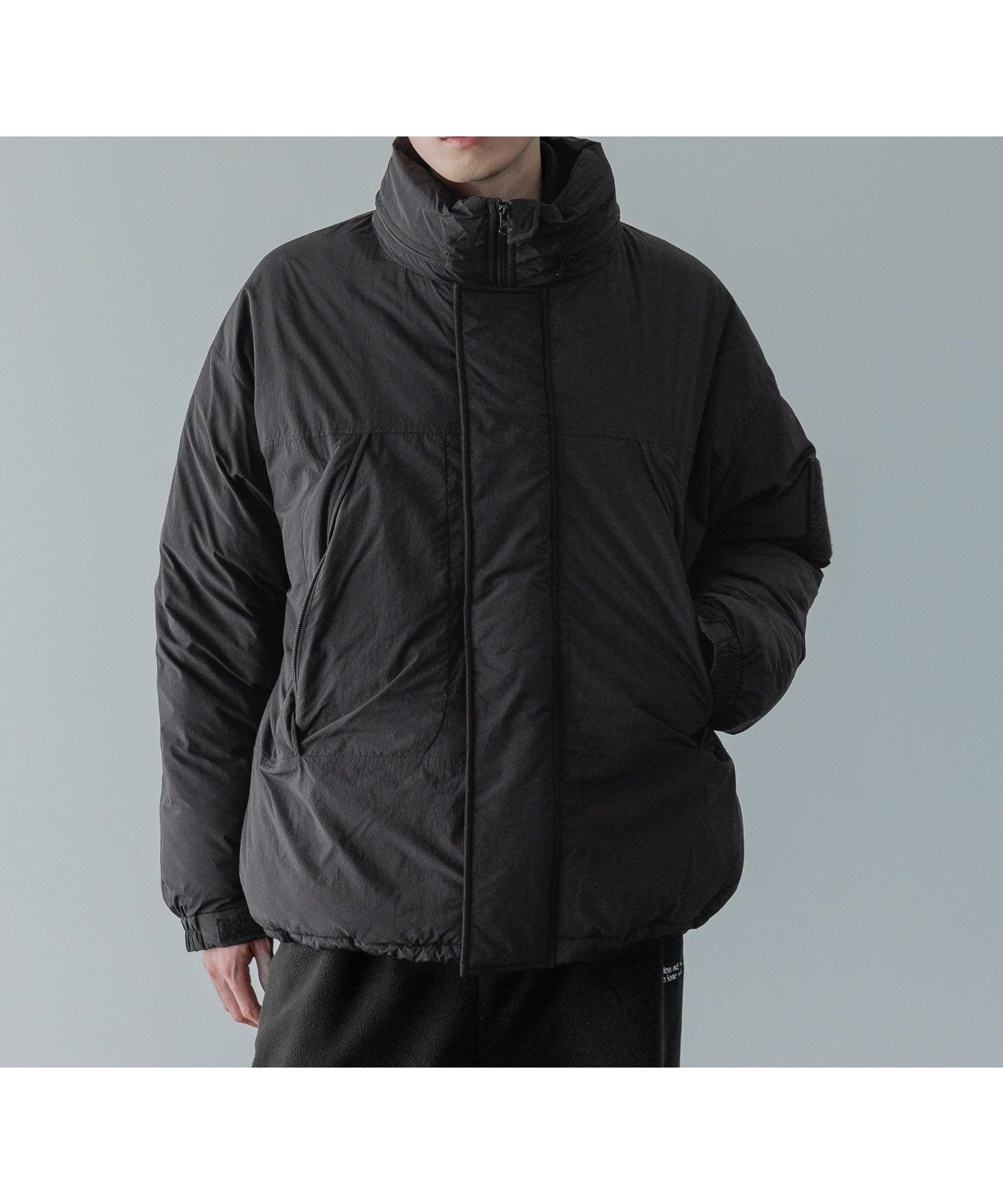 【ローリーズファーム/LOWRYS FARM】のエアサーマルモンスターブルゾン インテリア・キッズ・メンズ・レディースファッション・服の通販 founy(ファニー)  ファッション Fashion レディースファッション Fashion for Women アウター Coat / Outerwear Collection ブルゾンジャケット・スポーティアウター Blouson Jackets ウォーム Warm Fabric ジャケット Jacket, Outerwear バランス Balance, Style Balance パフォーマンス Performance, Active Function フロント Front, Front Design ポケット Pocket, Pocket Detail ミドル Middle Length, Mid Height 軽量 Lightweight, Ultra Light ブラック09|ID: prp329100004753473 ipo3291000000034382151