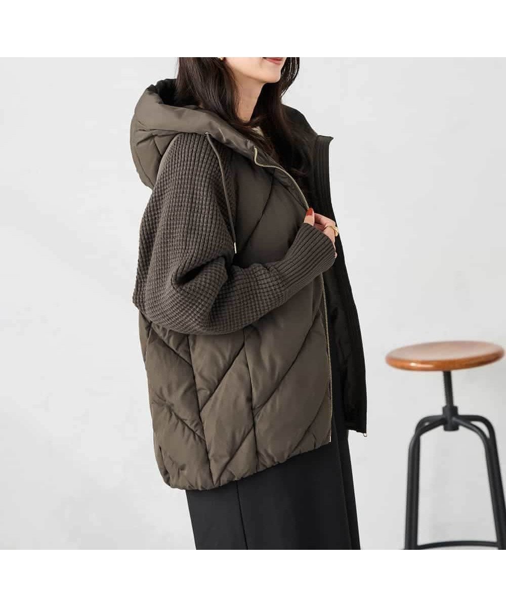 【アー ヴェー ヴェー/a.v.v】のキルトニットドッキングジャケット インテリア・キッズ・メンズ・レディースファッション・服の通販 founy(ファニー) 　ファッション　Fashion　レディースファッション　Fashion for Women　アウター　Coat / Outerwear Collection　レディースジャケット・軽アウター　Jackets　キルト　Quilt, Quilted Fabric　ジャケット　Jacket, Outerwear　ダウン　Down, Puffer　ドッキング　Docking, Mixed Material　ベーシック　Basic, Essential　ボトム　Bottoms, Lower Wear　防寒　Cold Protection, Winter-Ready　リラックス　Relax, Relaxed Fit　A/W・秋冬　Autumn/Winter　再入荷　Restock / Back in Stock　おすすめ　Recommended / Our Picks　ブラウン|ID: prp329100004753532 ipo3291000000034672847