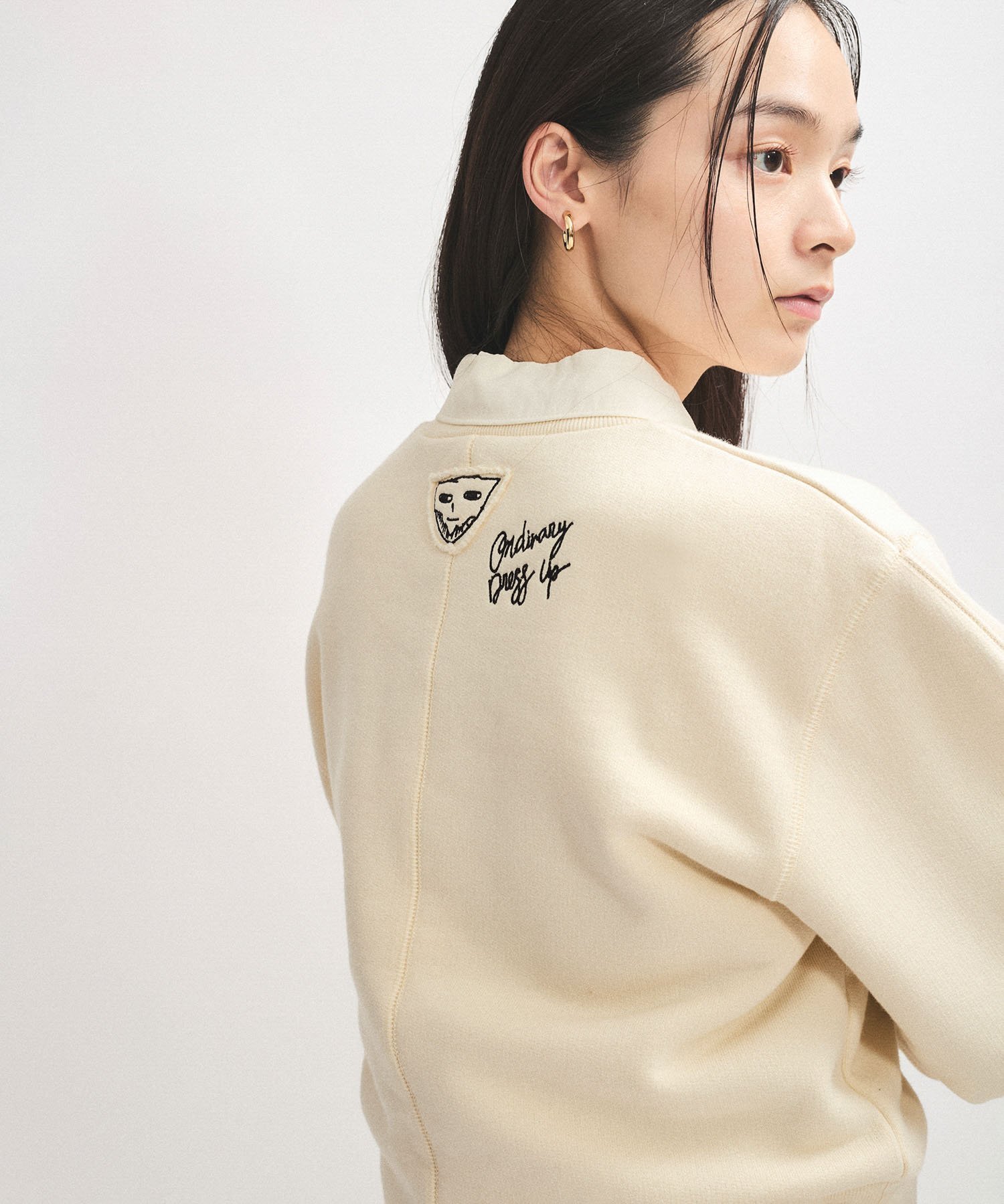 【アダム エ ロペ/ADAM ET ROPE'】の【サステナブル】フォルムスリーブスウェット インテリア・キッズ・メンズ・レディースファッション・服の通販 founy(ファニー)  ファッション Fashion レディースファッション Fashion for Women トップス・カットソー Cut & Sew Tops レディースパーカー・カジュアルフーディー Casual Hoodies & Sweatshirts スウェット・クルーネックトップス Sweatshirts & Crewnecks / Relaxed Fit Sweat Tops 秋 Autumn カットソー Cut and Sewn Top スウェット / スエット Sweatshirt, Sweatwear パターン Pattern, Design Print フォルム Silhouette, Form ボトム Bottoms, Lower Wear リラックス Relax, Relaxed Fit レース Lace, Lace Fabric ロング Long, Long-Length おすすめ Recommended / Our Picks エレガント 上品 Elegant 2025年 2025 2025-2026秋冬・A/W Autumn/Winter 2025–26 AW25–26 キナリ(16)|ID: prp329100004753837 ipo3291000000034385458