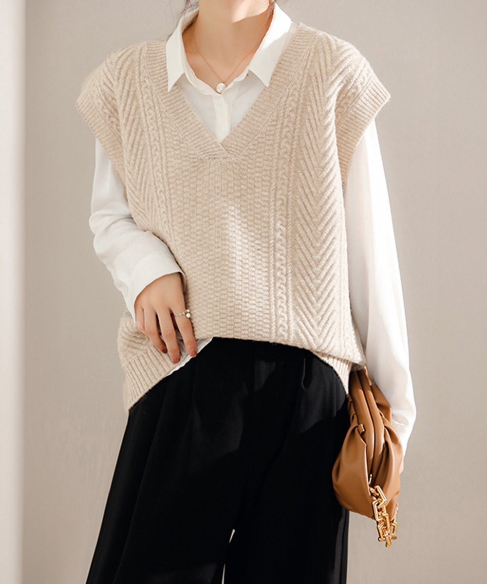 【ミニミニストア/miniministore】のケーブルニットベスト レディースチョッキ 人気、トレンドファッション・服の通販 founy(ファニー) 　ファッション　Fashion　レディースファッション　Fashion for Women　アウター　Coat / Outerwear Collection　トップス・カットソー　Cut & Sew Tops　ニット　Knit Tops & Sweaters　ベスト&ジレ / 重ね着スタイル　Vests & Gilets　アクリル　Acrylic Material　インナー　Innerwear　シンプル　Simple, Minimal　ドロップ　Drop Shoulder, Dropped Style　ベスト　Vest, Waistcoat　リラックス　Relax, Relaxed Fit　 other-1|ID: prp329100004754433 ipo3291000000034390061