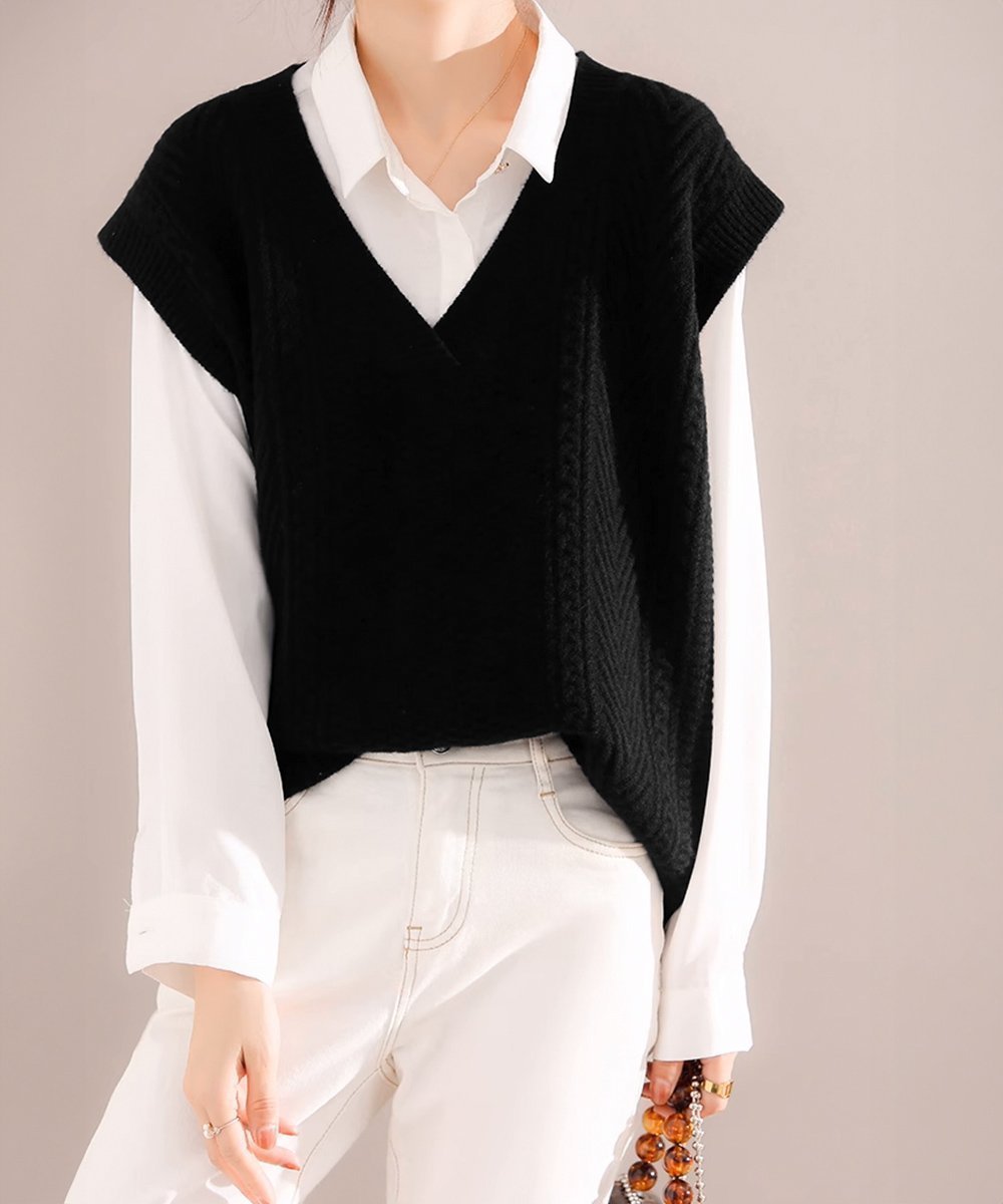 【ミニミニストア/miniministore】のケーブルニットベスト レディースチョッキ インテリア・キッズ・メンズ・レディースファッション・服の通販 founy(ファニー) 　ファッション　Fashion　レディースファッション　Fashion for Women　アウター　Coat / Outerwear Collection　トップス・カットソー　Cut & Sew Tops　ニット　Knit Tops & Sweaters　ベスト&ジレ / 重ね着スタイル　Vests & Gilets　アクリル　Acrylic Material　インナー　Innerwear　シンプル　Simple, Minimal　ドロップ　Drop Shoulder, Dropped Style　ベスト　Vest, Waistcoat　リラックス　Relax, Relaxed Fit　ブラック|ID: prp329100004754433 ipo3291000000034390065