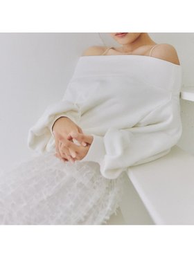 【スナイデル/SNIDEL】 【WEB限定】ワンショルダーロゴスウェット人気、トレンドファッション・服の通販 founy(ファニー) ファッション Fashion レディースファッション Fashion for Women トップス・カットソー Cut & Sew Tops レディースパーカー・カジュアルフーディー Casual Hoodies & Sweatshirts スウェット・クルーネックトップス Sweatshirts & Crewnecks / Relaxed Fit Sweat Tops イエロー Yellow スマート Smart, Elegant デコルテ Décolleté, Neckline トレンド Trend, Trending Now モチーフ Motif, Design Theme ラベンダー Lavender 人気 Popular, Best Seller |ID:prp329100004754554