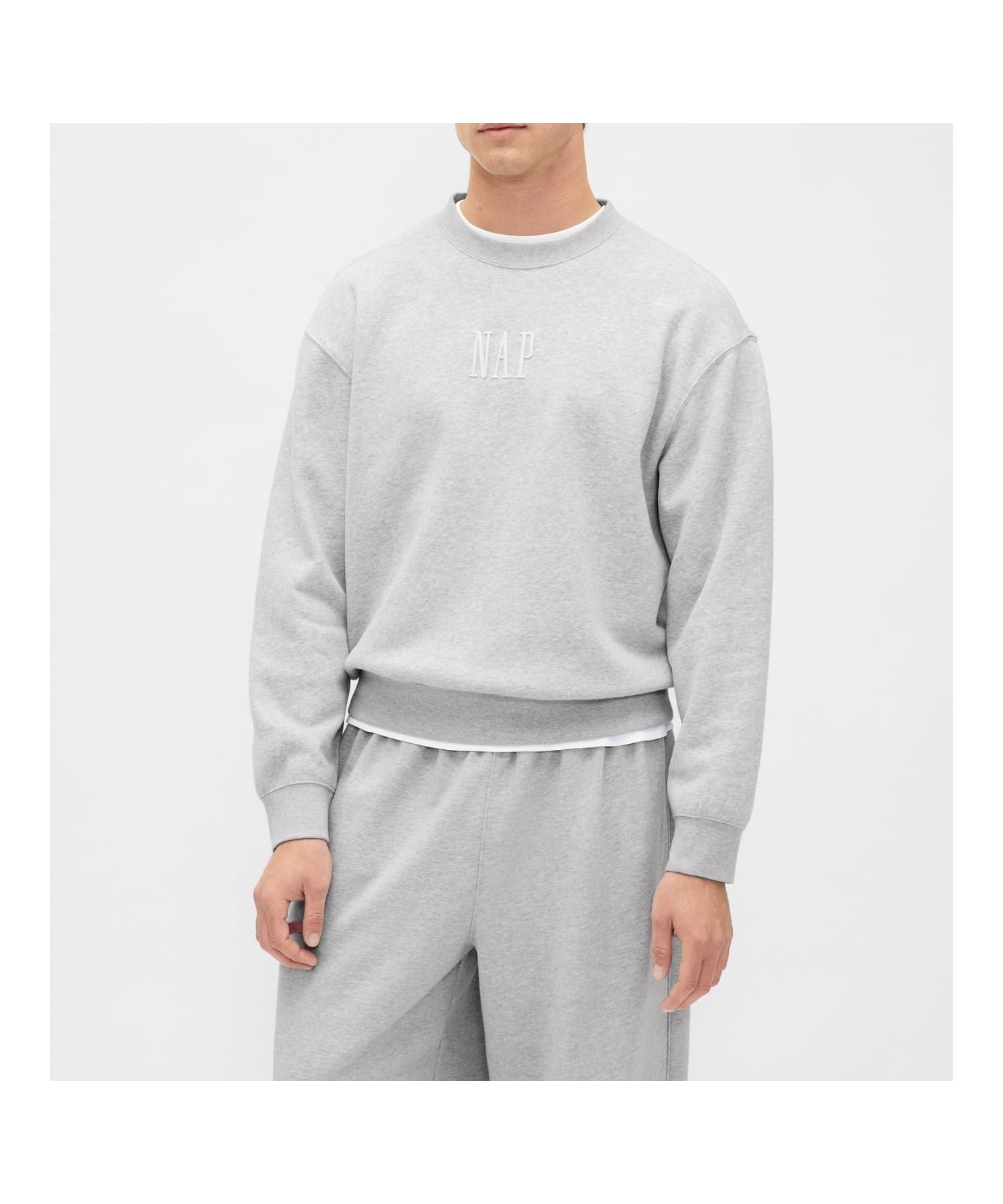 【ギャップ/GAP】のヴィンテージソフト NAPロゴ スウェットシャツ 人気、トレンドファッション・服の通販 founy(ファニー) ファッション Fashion レディースファッション Fashion for Women トップス・カットソー Cut & Sew Tops シャツ・ブラウス・オフィスカジュアル Elegant Blouses & Button-Ups レディースパーカー・カジュアルフーディー Casual Hoodies & Sweatshirts スウェット・クルーネックトップス Sweatshirts & Crewnecks / Relaxed Fit Sweat Tops ショルダー Shoulder, Shoulder Strap ダウン Down, Puffer ドロップ Drop Shoulder, Dropped Style 長袖 Long Sleeve, Full Sleeve フィット Fit, Slim Fit フロント Front, Front Design おすすめ Recommended / Our Picks other-1|ID: prp329100004754625 ipo3291000000034703912