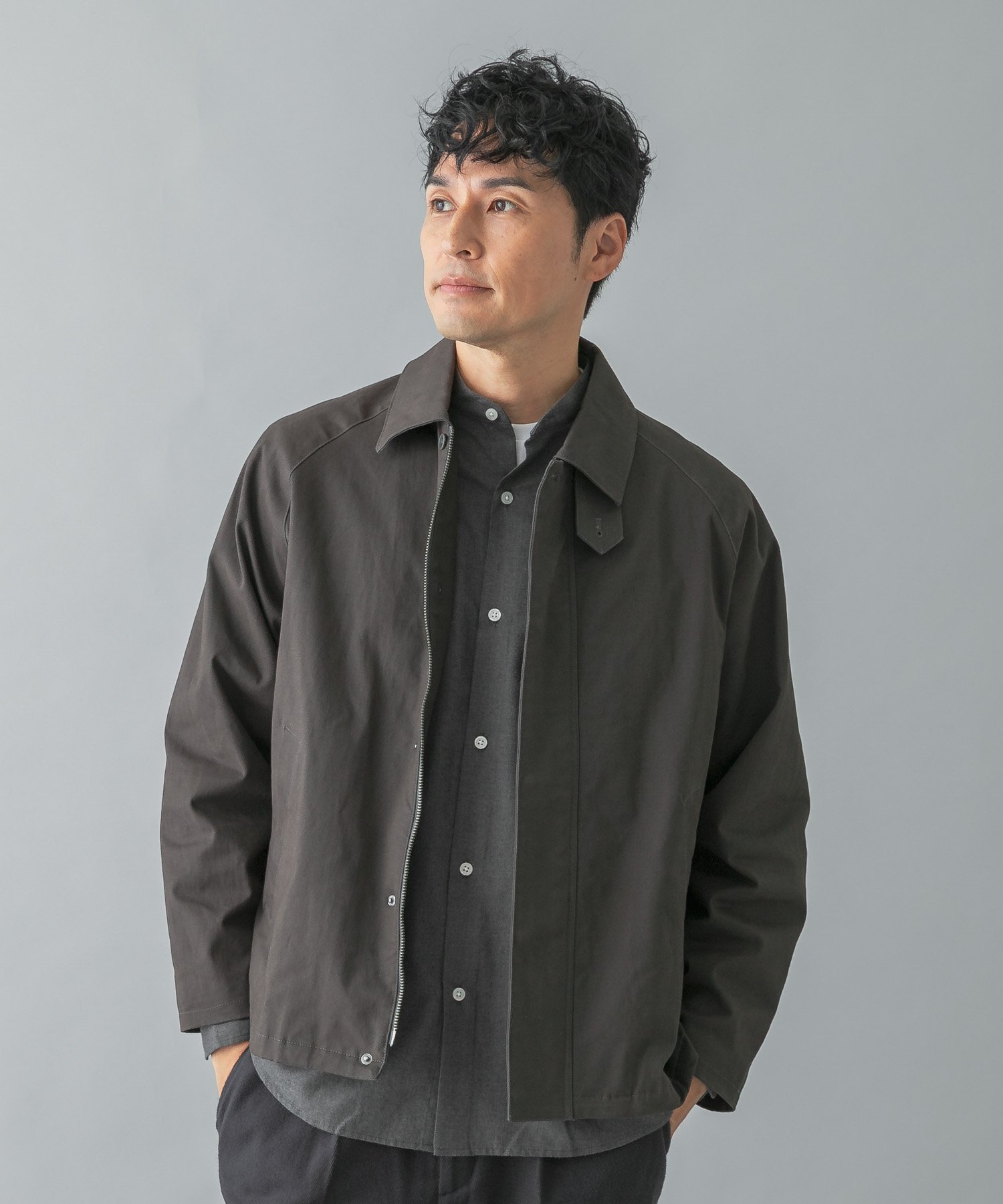 【アーバンリサーチ ロッソ/URBAN RESEARCH ROSSO / MEN】の『XLサイズあり』ピーチツイルショートブルゾン インテリア・キッズ・メンズ・レディースファッション・服の通販 founy(ファニー) ファッション Fashion メンズファッション Fashion for Men インナー Innerwear ヴィンテージ Vintage Style ショート Short, Short Length シンプル Simple, Minimal ジャケット Jacket, Outerwear スタイリッシュ Stylish, Fashionable スタンド Stand Collar, Upright Stand ストレッチ Stretch, Stretchy Fabric スラックス Slacks, Dress Pants タートルネック Turtleneck, High Neck デニム Denim, Jeans Material 人気 Popular, Best Seller ブルゾン Blouson, Bomber Jacket モダン Modern, Contemporary ロング Long, Long-Length A/W・秋冬 Autumn/Winter 冬 Winter / This Winter エレガント 上品 Elegant 2025年 2025 2025-2026秋冬・A/W Autumn/Winter 2025–26 AW25–26 CHARCOAL|ID: prp329100004754798 ipo3291000000034503484