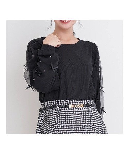 【ジェイ アンド シュプール/Re J&SUPURE】の袖リボン×パールリブトップス インテリア・キッズ・メンズ・レディースファッション・服の通販 founy(ファニー) 　ファッション　Fashion　レディースファッション　Fashion for Women　トップス・カットソー　Cut & Sew Tops　ガーリー　Girly, Feminine Style　サテン　Satin, Glossy Fabric　スリーブ　Sleeve, Long Sleeve / Short Sleeve　チュール　Tulip, Tulip Motif　パール　Pearl, Pearl Accent　フェミニン　Feminine, Girly　リボン　Ribbon, Bow　黒|ID: prp329100004755052 ipo3291000000034631706