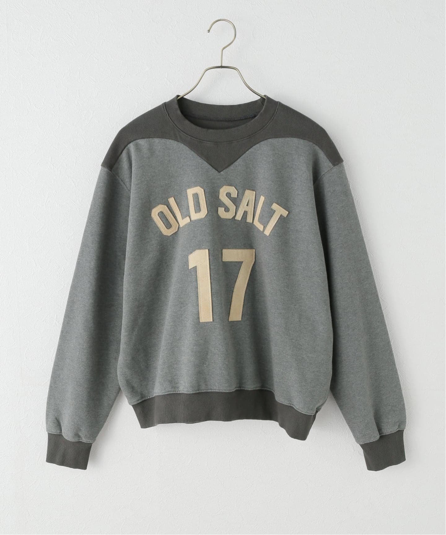 【スピック&スパン/Spick & Span】のBIRTHDAYSUIT/バースデースーツ OLD SALT 70S SWEAT インテリア・キッズ・メンズ・レディースファッション・服の通販 founy(ファニー) 　ファッション　Fashion　レディースファッション　Fashion for Women　トップス・カットソー　Cut & Sew Tops　レディースパーカー・カジュアルフーディー　Casual Hoodies & Sweatshirts　スウェット・クルーネックトップス　Sweatshirts & Crewnecks / Relaxed Fit Sweat Tops　スマート　Smart, Elegant　スーツ　Suit, Formalwear　グレーA|ID: prp329100004755088 ipo3291000000034394223