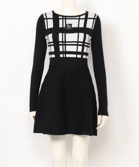 【リップサービス/LIP SERVICE】のLIP SERVICE/LPチェックフレアニットワンピース 人気、トレンドファッション・服の通販 founy(ファニー) ファッション Fashion レディースファッション Fashion for Women ワンピース Dresses ニットワンピース Knit Dresses おすすめ Recommended / Our Picks チェック Check, Plaid, Tartan フィット Fit, Slim Fit フレア Flare, Flared フロント Front, Front Design モノトーン Monotone, Black and White ランダム Random, Irregular エレガント 上品 Elegant |ID:prp329100004755157