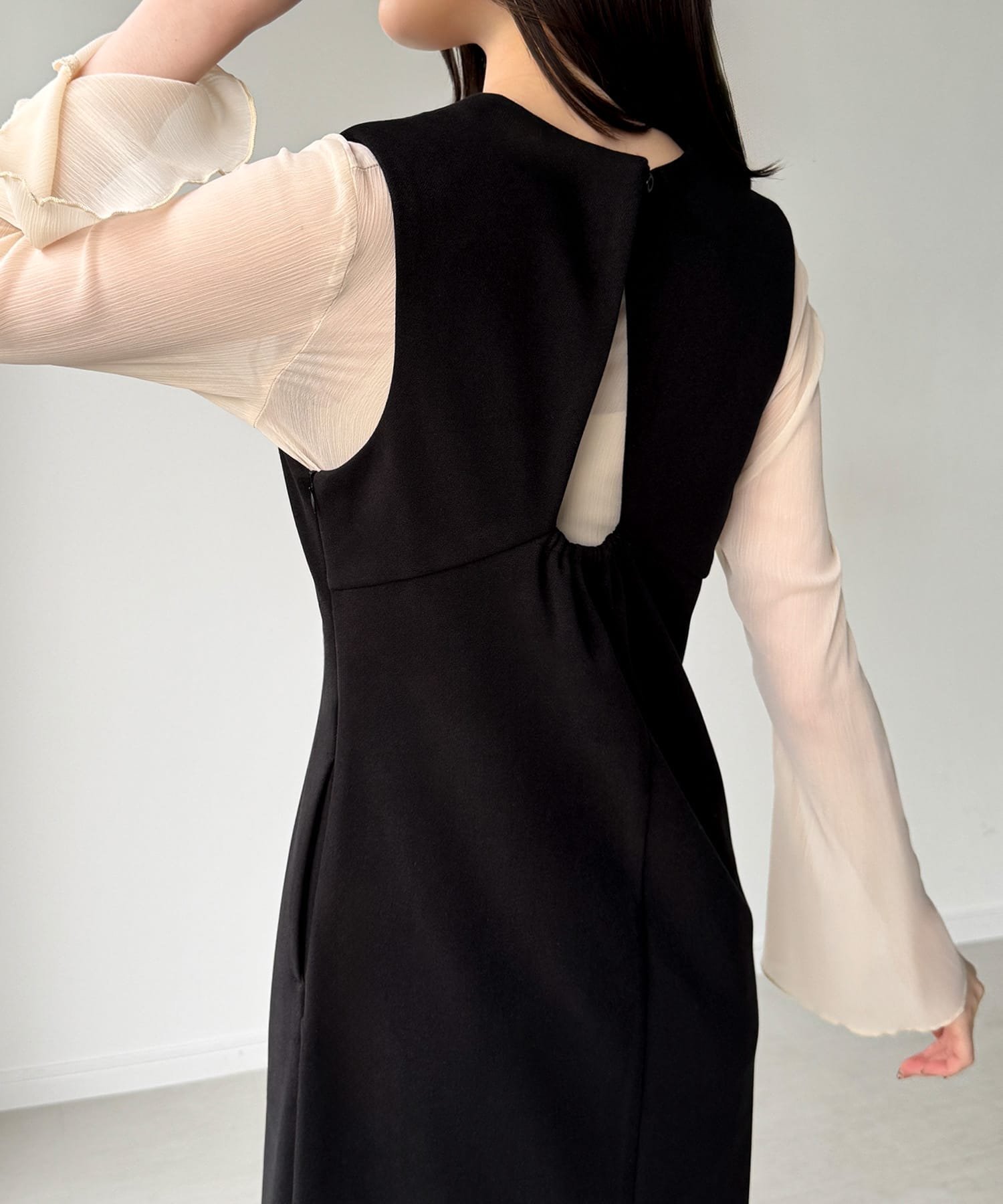 【ジュノア/JUNOAH】のバックオープンIラインワンピース インテリア・キッズ・メンズ・レディースファッション・服の通販 founy(ファニー) ファッション Fashion レディースファッション Fashion for Women ワンピース Dresses ブラック|ID: prp329100004755171 ipo3291000000034395300