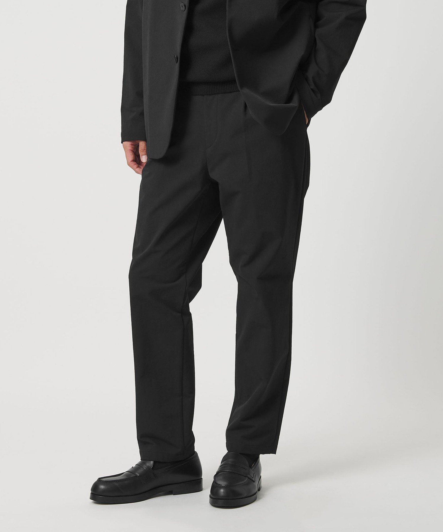 【ビューティ&ユース ユナイテッドアローズ/BEAUTY&YOUTH / UNITED ARROWS / MEN】のKOMATSU PACK URK 1プリーツ テーパード パンツ NO.7 ストレッチ セットアップ対応 裏起毛 インテリア・キッズ・メンズ・レディースファッション・服の通販 founy(ファニー) 　ファッション　Fashion　メンズファッション　Fashion for Men　ボトムス　Bottoms　コイン　Coin, Coin Design　シャーリング　Shirring, Ruched　シンプル　Simple, Minimal　ジャケット　Jacket, Outerwear　スウェット / スエット　Sweatshirt, Sweatwear　スタンダード　Standard, Basic　ストレッチ　Stretch, Stretchy Fabric　スピンドル　Spindle, Drawcord　スポーツ　Sports, Activewear　スマート　Smart, Elegant　セットアップ　Set-Up, Coordinated Outfit　テーパード　Tapered, Tapered Pants　バランス　Balance, Style Balance　パーカー　Hoodie, Parka　ファブリック　Fabric, Textile　フロント　Front, Front Design　プリーツ　Pleats, Pleated　ポケット　Pocket, Pocket Detail　ミリタリー　Military, Army Style　リラックス　Relax, Relaxed Fit　A/W・秋冬　Autumn/Winter　BLACK|ID: prp329100004756366 ipo3291000000034603632