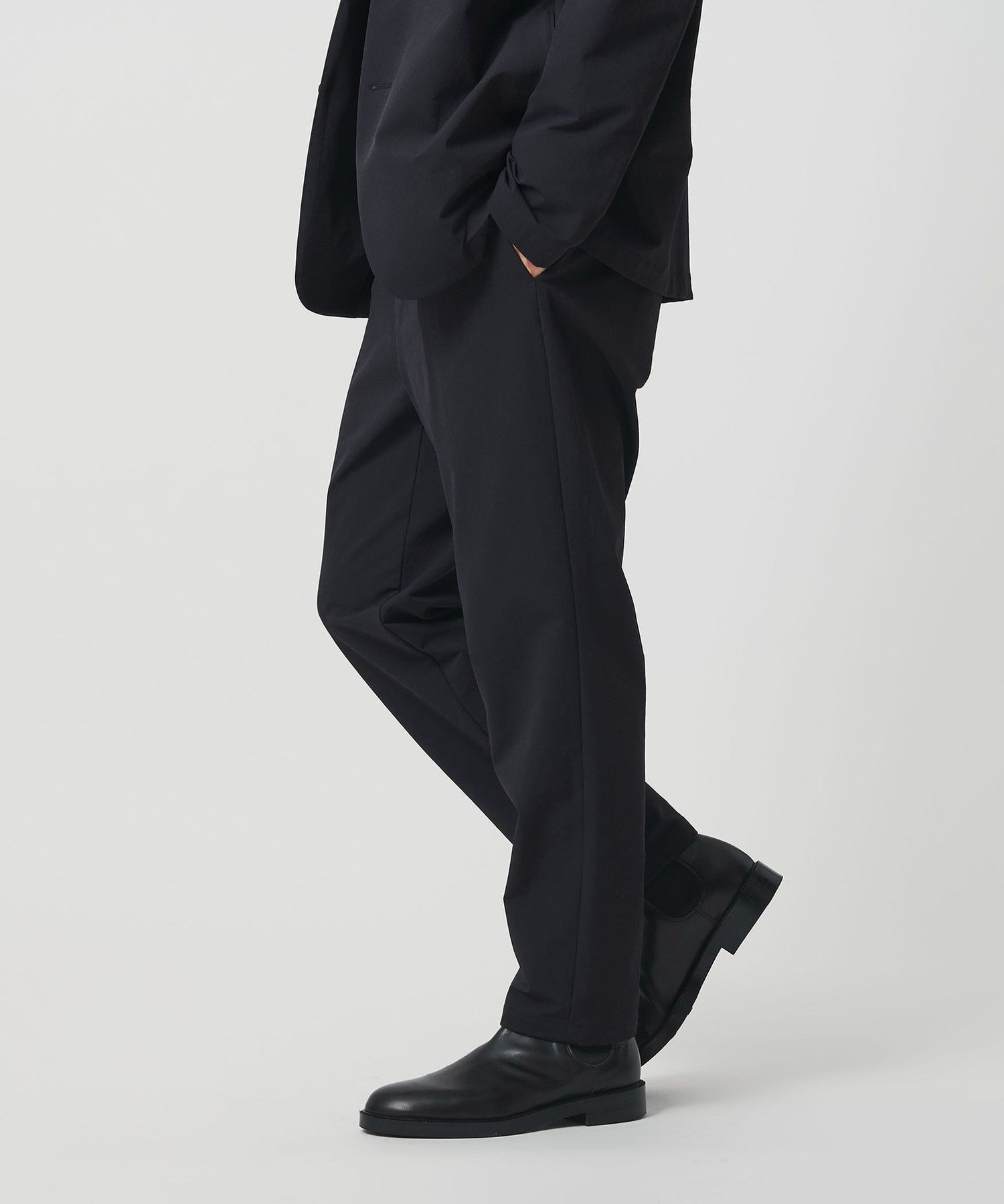 【ビューティ&ユース ユナイテッドアローズ/BEAUTY&YOUTH / UNITED ARROWS / MEN】のKOMATSU PACK URK 1プリーツ テーパード パンツ NO.7 ストレッチ セットアップ対応 裏起毛 インテリア・キッズ・メンズ・レディースファッション・服の通販 founy(ファニー) 　ファッション　Fashion　メンズファッション　Fashion for Men　ボトムス　Bottoms　コイン　Coin, Coin Design　シャーリング　Shirring, Ruched　シンプル　Simple, Minimal　ジャケット　Jacket, Outerwear　スウェット / スエット　Sweatshirt, Sweatwear　スタンダード　Standard, Basic　ストレッチ　Stretch, Stretchy Fabric　スピンドル　Spindle, Drawcord　スポーツ　Sports, Activewear　スマート　Smart, Elegant　セットアップ　Set-Up, Coordinated Outfit　テーパード　Tapered, Tapered Pants　バランス　Balance, Style Balance　パーカー　Hoodie, Parka　ファブリック　Fabric, Textile　フロント　Front, Front Design　プリーツ　Pleats, Pleated　ポケット　Pocket, Pocket Detail　ミリタリー　Military, Army Style　リラックス　Relax, Relaxed Fit　A/W・秋冬　Autumn/Winter　NAVY|ID: prp329100004756366 ipo3291000000034603633