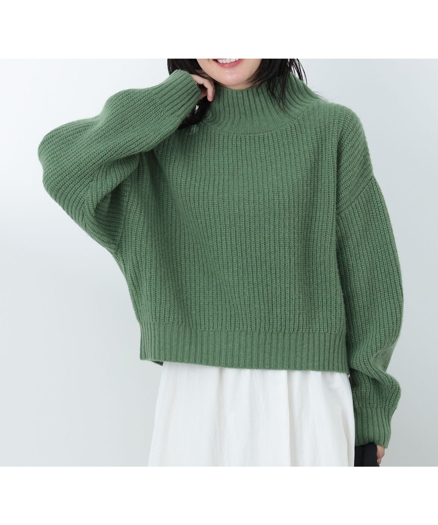 【ビームス ウイメン/BEAMS】のボリュームスリーブ タートルネック プルオーバー(手洗い可) インテリア・キッズ・メンズ・レディースファッション・服の通販 founy(ファニー) ファッション Fashion レディースファッション Fashion for Women トップス・カットソー Cut & Sew Tops カジュアルプルオーバー・ニットトップス Pullovers & Knit Tops / Casual Pullovers タートルネック・ハイネックトップス Turtlenecks & High-Neck Tops ボリューム袖・フリルスリーブブラウス Voluminous & Ruffle Sleeves / Puffy Sleeve Tops キルティング Quilted, Quilting シンプル Simple, Minimal スリーブ Sleeve, Long Sleeve / Short Sleeve タートルネック Turtleneck, High Neck ダウン Down, Puffer トレンド Trend, Trending Now バランス Balance, Style Balance フレア Flare, Flared ブルゾン Blouson, Bomber Jacket ワイド Wide, Wide Fit エレガント 上品 Elegant 今季 This Season, Current Season GREEN|ID: prp329100004756442 ipo3291000000034470978