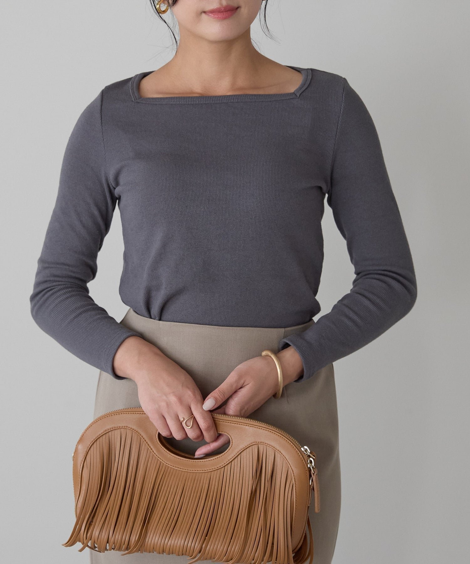 【リラクロ/relaclo】のmitis/スクエアネック細リブロンT インテリア・キッズ・メンズ・レディースファッション・服の通販 founy(ファニー) ファッション Fashion レディースファッション Fashion for Women トップス・カットソー Cut & Sew Tops ロングTシャツ・Tシャツ Longline T-Shirts & Tees スクエア Square, Square Shape ネックレス Necklace, Pendant Necklace ベーシック Basic, Essential チャコール|ID: prp329100004757049 ipo3291000000034583602