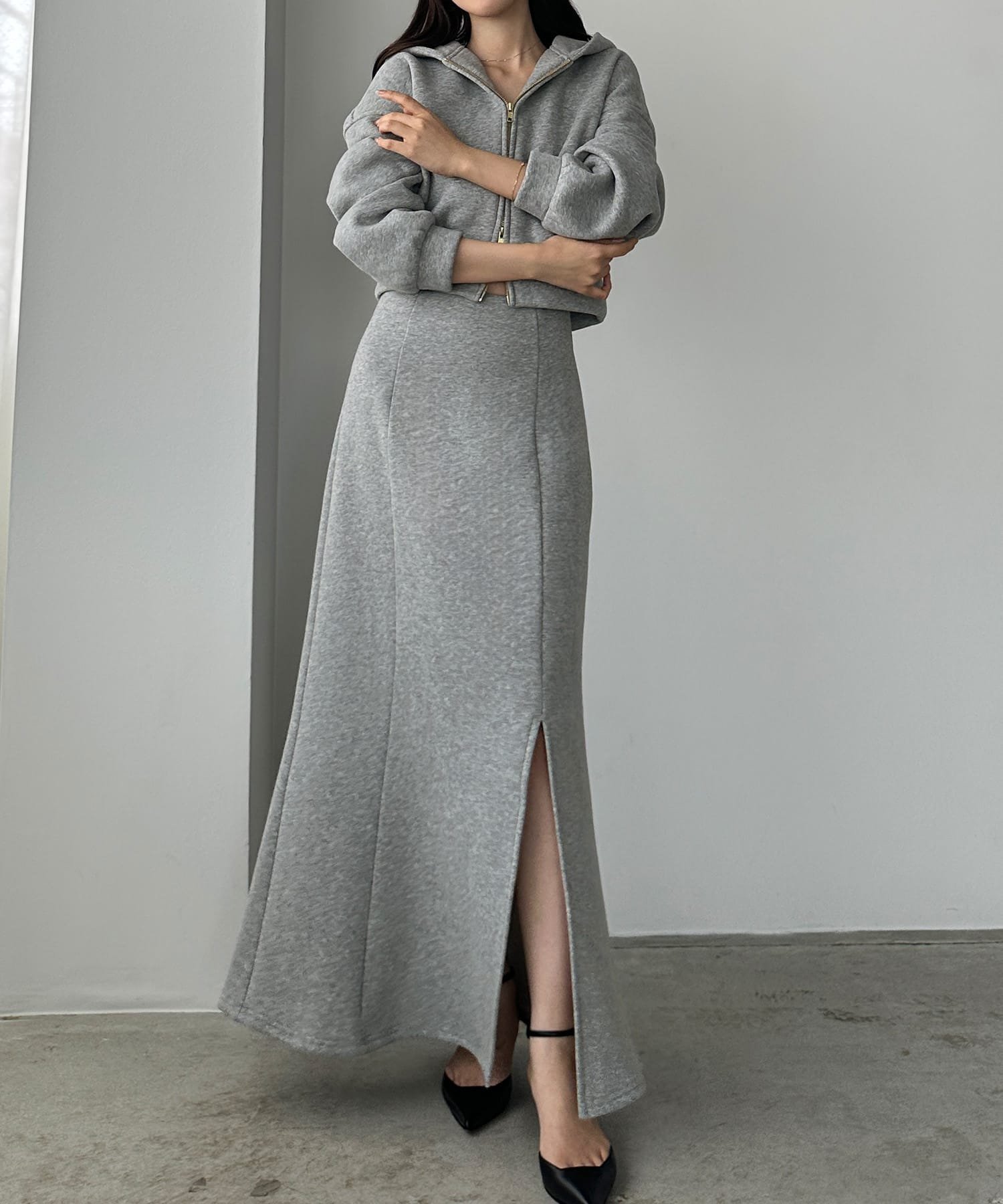 【ジュノア/JUNOAH】のLouere 裏起毛スウェットショートパーカー+スリットマーメイドスカートSET インテリア・キッズ・メンズ・レディースファッション・服の通販 founy(ファニー) ファッション Fashion レディースファッション Fashion for Women セットアップ Matching Sets スカート・ミニ/ミディ/マキシ Skirts / Mini, Midi & Maxi Skirts 杢グレー|ID: prp329100004757088 ipo3291000000034486831