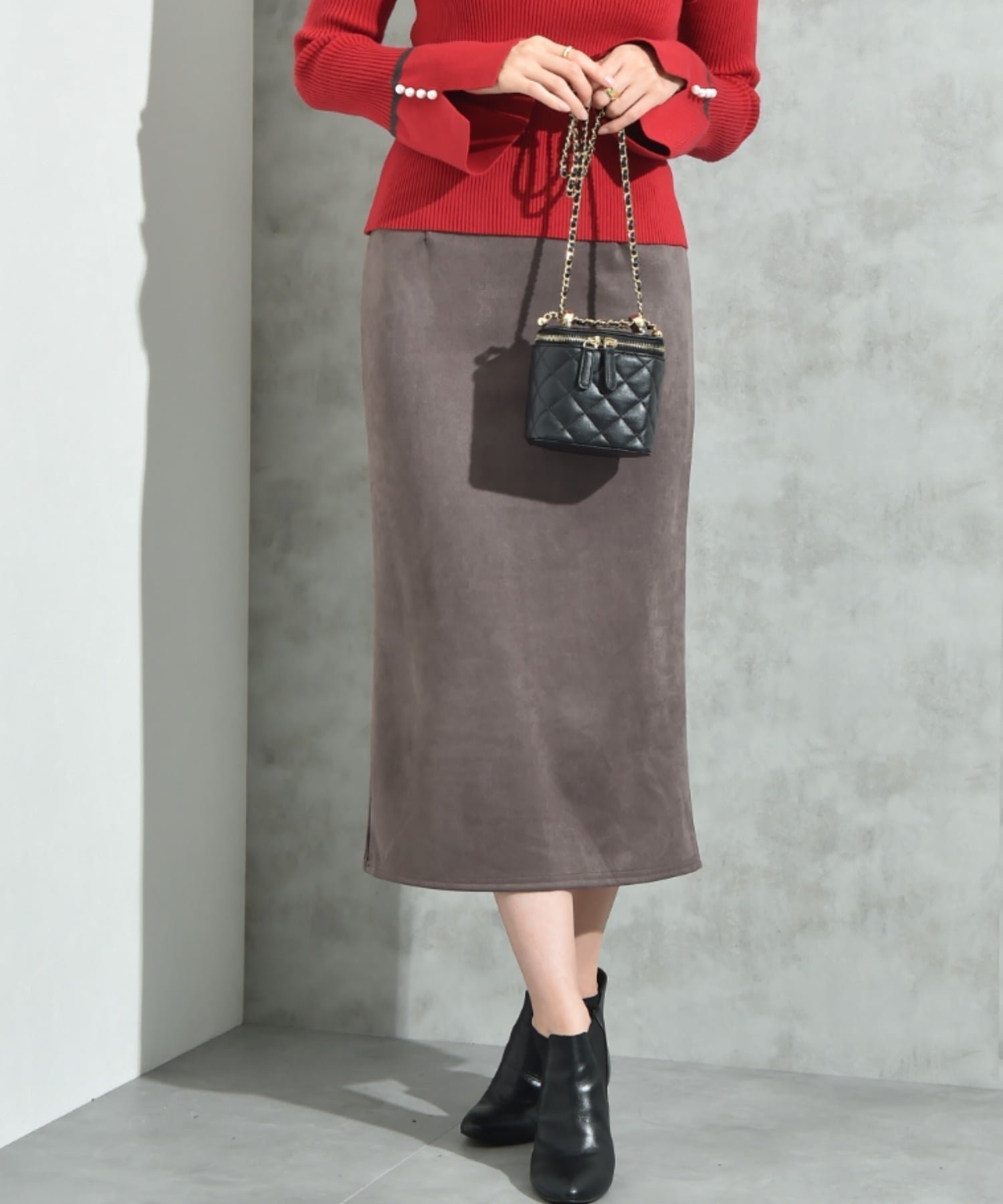 【インタープラネット/INTERPLANET】のスエードポンチウエストゴムナロースカート インテリア・キッズ・メンズ・レディースファッション・服の通販 founy(ファニー) 　ファッション　Fashion　レディースファッション　Fashion for Women　スカート　Skirts　洗える　Machine Washable　シンプル　Simple, Minimal　ストレッチ　Stretch, Stretchy Fabric　セットアップ　Set-Up, Coordinated Outfit　タイトスカート　Pencil Skirt, Tight Skirt　定番　Standard, Basic Item　バランス　Balance, Style Balance　ブルゾン　Blouson, Bomber Jacket　ベーシック　Basic, Essential　ビジネス 仕事 通勤　Business / Work / Commuting　ブラウン|ID: prp329100004757092 ipo3291000000034598513