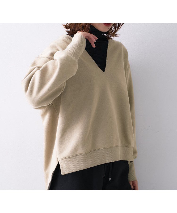 【アンタイトル/UNTITLED】の【Liyoca】ソフト裏毛Vネックプルオーバー インテリア・キッズ・メンズ・レディースファッション・服の通販 founy(ファニー) ファッション Fashion レディースファッション Fashion for Women トップス・カットソー Cut & Sew Tops カジュアルプルオーバー・ニットトップス Pullovers & Knit Tops / Casual Pullovers Vネックトップス V-Neck Tops / V-Cut Neckline Shirts エレガント 上品 Elegant 春 Spring 今季 This Season, Current Season スマート Smart, Elegant スリット Slit, Slit Detail デニム Denim, Jeans Material リアル Real, Realistic リラックス Relax, Relaxed Fit ワイド Wide, Wide Fit おすすめ Recommended / Our Picks ベージュ|ID: prp329100004757141 ipo3291000000034413979