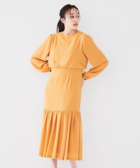 【アンタイトル/UNTITLED】の【フォーマル/シーズンレス】ジョーゼット ティアードドレス 人気、トレンドファッション・服の通販 founy(ファニー) ファッション Fashion レディースファッション Fashion for Women ワンピース Dresses フォーマル・パーティードレス・結婚式用ドレス Elegant & Casual Dresses ギャザー Gathered, Ruffled クラシック Classic, Timeless Style シンプル Simple, Minimal ジョーゼット Georgette, Semi-Sheer Fabric ストレッチ Stretch, Stretchy Fabric スマート Smart, Elegant スリット Slit, Slit Detail トレンド Trend, Trending Now フォーマル Formal, Dressy |ID:prp329100004757155