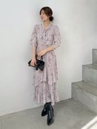 【スナイデル/SNIDEL】のSustainableプリーツプリントワンピース 人気、トレンドファッション・服の通販 founy(ファニー) ファッション Fashion レディースファッション Fashion for Women ワンピース Dresses ウェーブ Wavy Pattern エレガント 上品 Elegant シャーリング Shirring, Ruched ストレート Straight, Straight Cut スマート Smart, Elegant ティアード Tiered, Tiered Style パープル Purple, Violet フィット Fit, Slim Fit プリント Print, Printed Pattern プリーツ Pleats, Pleated モチーフ Motif, Design Theme リボン Ribbon, Bow ロマンティック Romantic, Feminine Style おすすめ Recommended / Our Picks thumbnail LGRY[005]|ID: prp329100004757162 ipo3291000000034414085