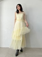 【スナイデル/SNIDEL】のSustainableティアードチュールドレス 人気、トレンドファッション・服の通販 founy(ファニー) ファッション Fashion レディースファッション Fashion for Women ワンピース Dresses フォーマル・パーティードレス・結婚式用ドレス Elegant & Casual Dresses イエロー Yellow インナー Innerwear ウェーブ Wavy Pattern エレガント 上品 Elegant ギャザー Gathered, Ruffled シアー Sheer, See-Through シャーリング Shirring, Ruched ショルダー Shoulder, Shoulder Strap ジャケット Jacket, Outerwear センター Center, Center Line ドッキング Docking, Mixed Material フィット Fit, Slim Fit フリル Frill, Ruffle おすすめ Recommended / Our Picks ホリデーシーズン Holiday Season thumbnail YEL[032]|ID: prp329100004757164 ipo3291000000034414096