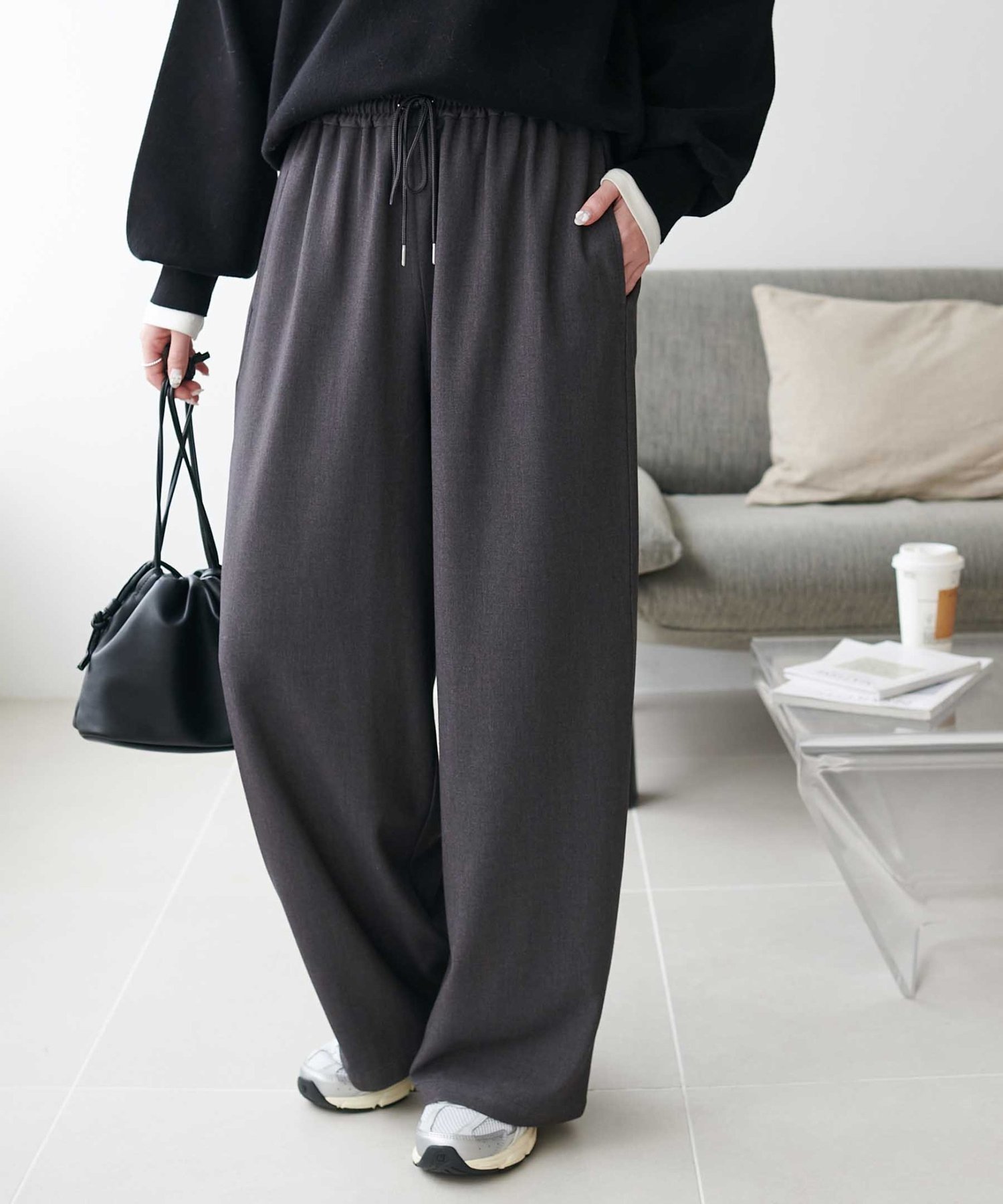 【ディスコート/Discoat】のあったかとろみイージーパンツ 人気、トレンドファッション・服の通販 founy(ファニー) 　ファッション　Fashion　レディースファッション　Fashion for Women　パンツ　Pants & Trousers　とろみ　Fluid, Flowy Fabric　ギャザー　Gathered, Ruffled　スウェット / スエット　Sweatshirt, Sweatwear　冬　Winter / This Winter　 other-1|ID: prp329100004758259 ipo3291000000034427033