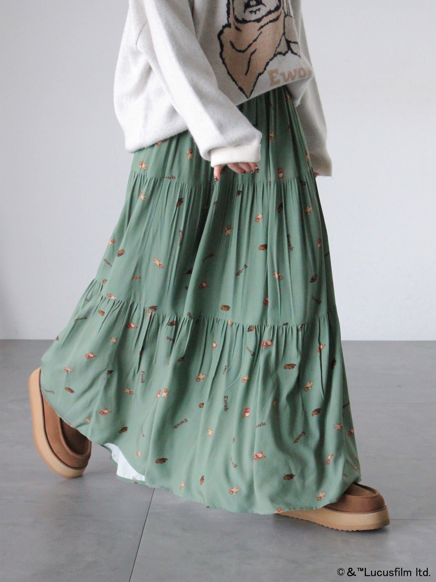 【エヘカソポ/ehka sopo】のSTARWARS/総柄スカート インテリア・キッズ・メンズ・レディースファッション・服の通販 founy(ファニー) 　ファッション　Fashion　レディースファッション　Fashion for Women　スカート　Skirts　とろみ　Fluid, Flowy Fabric　イラスト　Illustration　カーキ|ID: prp329100004758277 ipo3291000000034578015