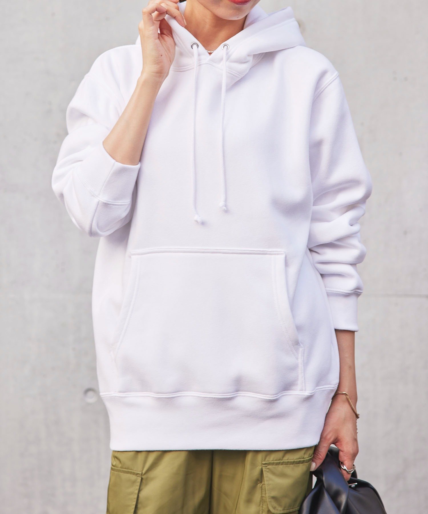 【セットアップセブン/SETUP7】のUnited Athle/10.0オンス T/C スウェット プルオーバー 裏起毛 インテリア・キッズ・メンズ・レディースファッション・服の通販 founy(ファニー)  ファッション Fashion レディースファッション Fashion for Women トップス・カットソー Cut & Sew Tops レディースパーカー・カジュアルフーディー Casual Hoodies & Sweatshirts カジュアルプルオーバー・ニットトップス Pullovers & Knit Tops / Casual Pullovers スウェット・クルーネックトップス Sweatshirts & Crewnecks / Relaxed Fit Sweat Tops アクセサリー Fashion Accessories アンダー Underwear Essentials カーゴパンツ Cargo Pants, Utility Pants シンプル Simple, Minimal スウェット / スエット Sweatshirt, Sweatwear スポーツ Sports, Activewear セットアップ Set-Up, Coordinated Outfit デニム Denim, Jeans Material 定番 Standard, Basic Item ハーフ Half, Half-Length ボトム Bottoms, Lower Wear ミックス Mix, Mixed Style ロング Long, Long-Length ワーク Workwear, Utility Style 再入荷 Restock / Back in Stock おすすめ Recommended / Our Picks スマホショルダーバッグ Smartphone Shoulder Bag WHT|ID: prp329100004758474 ipo3291000000034429324