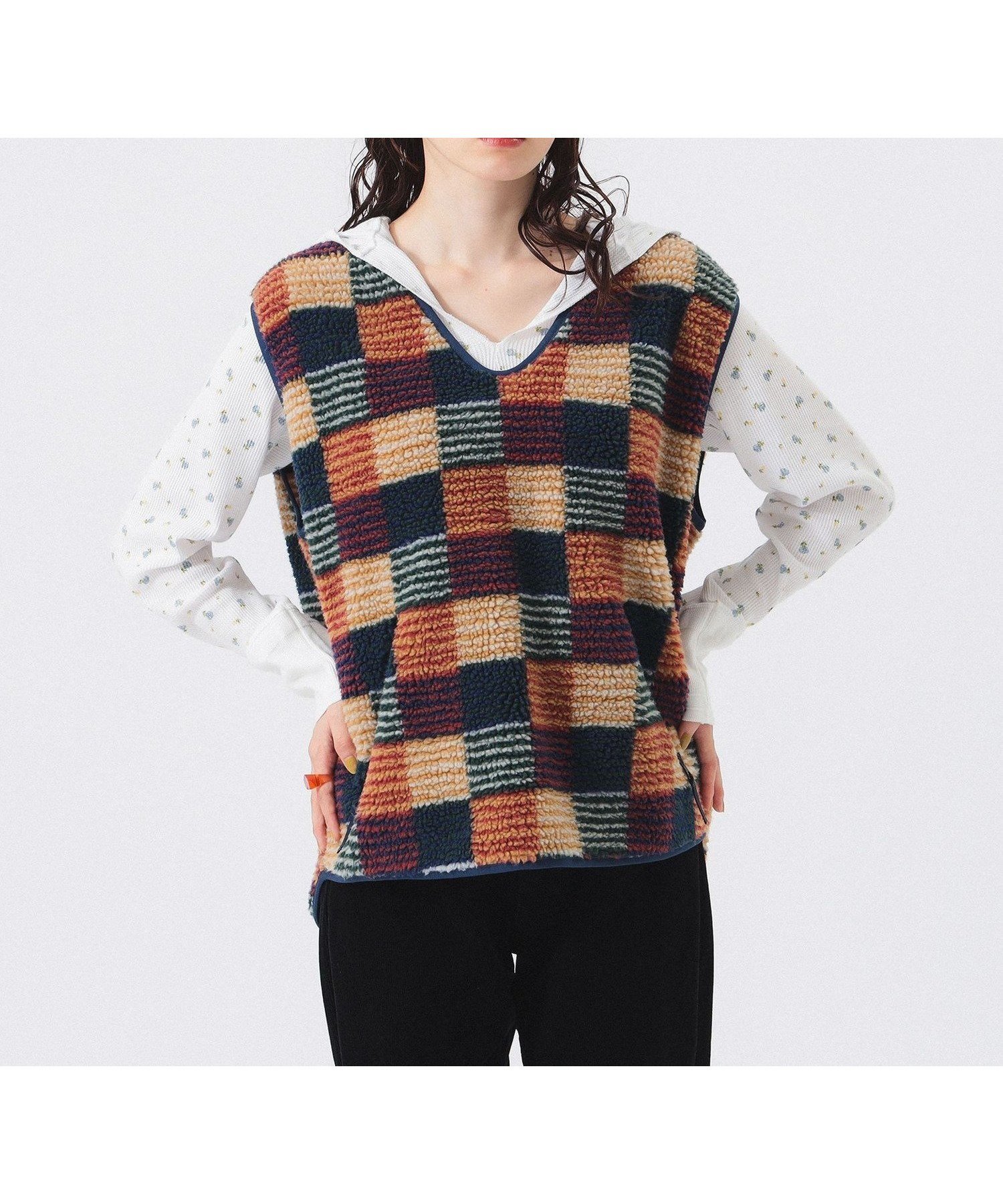 【ビームス ウイメン/BEAMS】のジャガード ボア プルオーバー 人気、トレンドファッション・服の通販 founy(ファニー) 　ファッション　Fashion　レディースファッション　Fashion for Women　トップス・カットソー　Cut & Sew Tops　カジュアルプルオーバー・ニットトップス　Pullovers & Knit Tops / Casual Pullovers　アウトドア　Outdoor Clothing　ウェーブ　Wavy Pattern　カットソー　Cut and Sewn Top　クラシック　Classic, Timeless Style　軽量　Lightweight, Ultra Light　スウェット / スエット　Sweatshirt, Sweatwear　パターン　Pattern, Design Print　パッチワーク　Patchwork, Mixed Fabric　フィット　Fit, Slim Fit　ベスト　Vest, Waistcoat　リラックス　Relax, Relaxed Fit　おすすめ　Recommended / Our Picks　 other-1|ID: prp329100004758578 ipo3291000000034430410