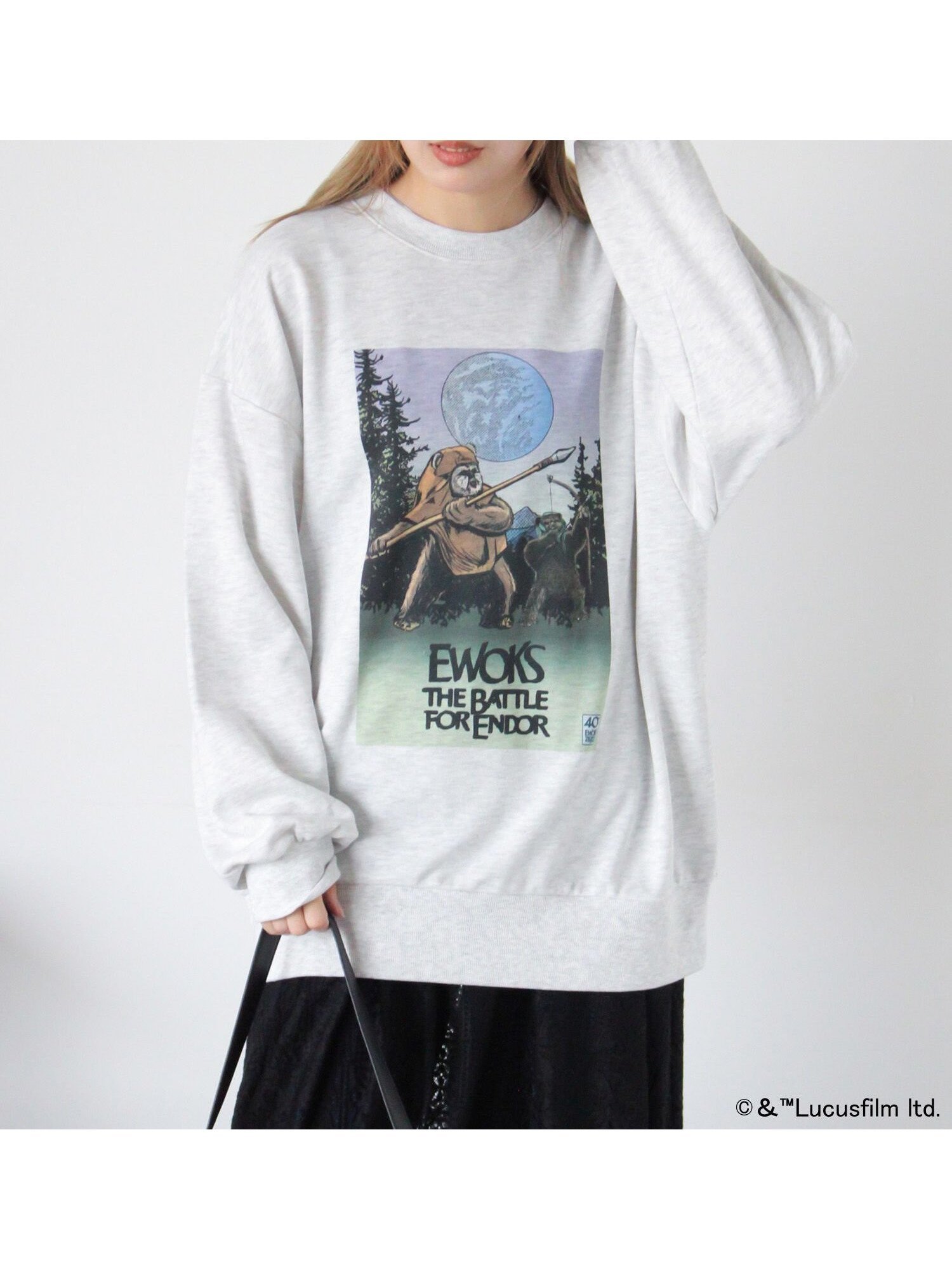 【エヘカソポ/ehka sopo】のSTARWARS/スウェット インテリア・キッズ・メンズ・レディースファッション・服の通販 founy(ファニー) 　ファッション　Fashion　レディースファッション　Fashion for Women　トップス・カットソー　Cut & Sew Tops　レディースパーカー・カジュアルフーディー　Casual Hoodies & Sweatshirts　スウェット・クルーネックトップス　Sweatshirts & Crewnecks / Relaxed Fit Sweat Tops　インナー　Innerwear　スウェット / スエット　Sweatshirt, Sweatwear　プリント　Print, Printed Pattern　冬　Winter / This Winter　秋　Autumn　キナリ|ID: prp329100004758604 ipo3291000000034598937