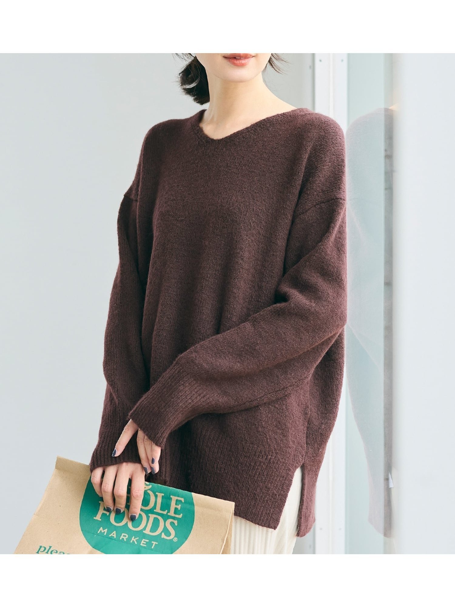 【コカ/COCA】の【新色追加】ふあふあヤク風Vネックプルオーバーニット インテリア・キッズ・メンズ・レディースファッション・服の通販 founy(ファニー) ファッション Fashion レディースファッション Fashion for Women トップス・カットソー Cut & Sew Tops ニット Knit Tops & Sweaters カジュアルプルオーバー・ニットトップス Pullovers & Knit Tops / Casual Pullovers Vネックトップス V-Neck Tops / V-Cut Neckline Shirts アクセサリー Fashion Accessories ウォッシャブル Machine Washable ショルダー Shoulder, Shoulder Strap シンプル Simple, Minimal ストレッチ Stretch, Stretchy Fabric スラックス Slacks, Dress Pants スリット Slit, Slit Detail デニム Denim, Jeans Material ドロップ Drop Shoulder, Dropped Style 定番 Standard, Basic Item 長袖 Long Sleeve, Full Sleeve フレア Flare, Flared ポケット Pocket, Pocket Detail 無地 Plain, Solid Color リラックス Relax, Relaxed Fit エレガント 上品 Elegant 2025年 2025 2025-2026秋冬・A/W Autumn/Winter 2025–26 AW25–26 Brown|ID: prp329100004759091 ipo3291000000034435028