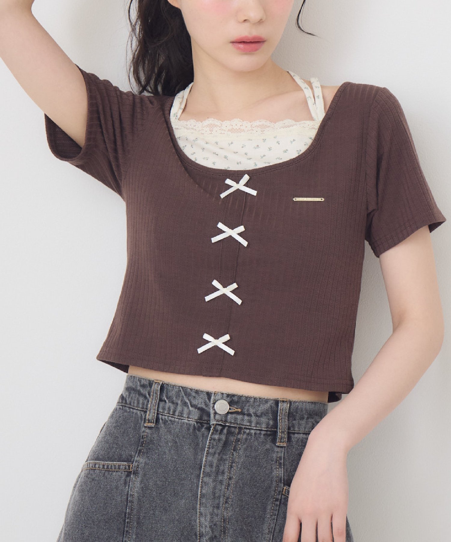 【レトロガール/RETRO GIRL】の前リボンキャミドッキングCT インテリア・キッズ・メンズ・レディースファッション・服の通販 founy(ファニー) 　ファッション　Fashion　レディースファッション　Fashion for Women　アウター　Coat / Outerwear Collection　トップス・カットソー　Cut & Sew Tops　キャミソール&ノースリーブ　Camisoles & Sleeveless Tops　おすすめ　Recommended / Our Picks　インナー　Innerwear　カットソー　Cut and Sewn Top　ガーリー　Girly, Feminine Style　ドッキング　Docking, Mixed Material　ドット　Polka Dot, Dot Pattern　フロント　Front, Front Design　ボトム　Bottoms, Lower Wear　リボン　Ribbon, Bow　レース　Lace, Lace Fabric　ブラウン|ID: prp329100004759178 ipo3291000000034435905