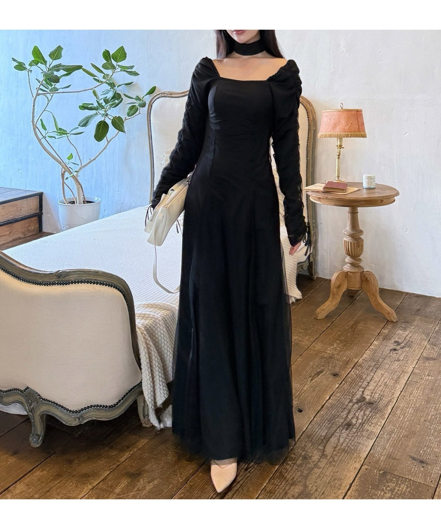 【ロイヤルパーティー/ROYAL PARTY】のチョーカー付レイヤードチュールニットソーワンピース インテリア・キッズ・メンズ・レディースファッション・服の通販 founy(ファニー) 　ファッション　Fashion　レディースファッション　Fashion for Women　ワンピース　Dresses　ギャザー　Gathered, Ruffled　スリーブ　Sleeve, Long Sleeve / Short Sleeve　チュール　Tulip, Tulip Motif　チョーカー　Tulle, Mesh Fabric　ドローストリング　Drawstring, Pull Cord　フレア　Flare, Flared　ブラック|ID: prp329100004759289 ipo3291000000034436973