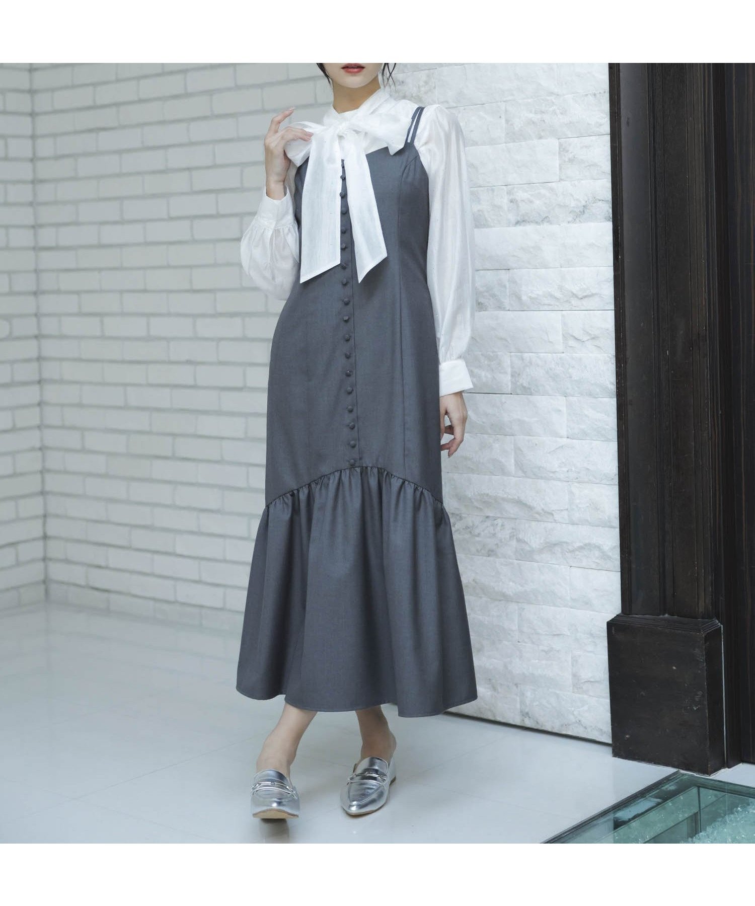 【ノエラ/Noela】のメニーボタンキャミワンピ 人気、トレンドファッション・服の通販 founy(ファニー) 　ファッション　Fashion　レディースファッション　Fashion for Women　ワンピース　Dresses　キャミソールワンピース　Camisole Dresses　おすすめ　Recommended / Our Picks　トレンド　Trend, Trending Now　フロント　Front, Front Design　ベーシック　Basic, Essential　ポケット　Pocket, Pocket Detail　切替　Switching, Contrast Panel　 other-1|ID: prp329100004759380 ipo3291000000034438000