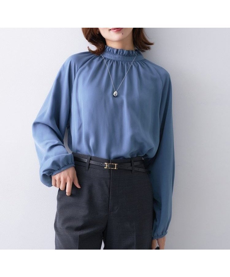 【アンタイトル/UNTITLED】のスタンドフリルネック ブラウス インテリア・キッズ・メンズ・レディースファッション・服の通販 founy(ファニー) 　ファッション　Fashion　レディースファッション　Fashion for Women　トップス・カットソー　Cut & Sew Tops　シャツ・ブラウス・オフィスカジュアル　Elegant Blouses & Button-Ups　おすすめ　Recommended / Our Picks　インナー　Innerwear　エレガント 上品　Elegant　ジャケット　Jacket, Outerwear　スマート　Smart, Elegant　デニム　Denim, Jeans Material　パウダー　Powder, Soft Tone　フェミニン　Feminine, Girly　ワイド　Wide, Wide Fit　A/W・秋冬　Autumn/Winter　ブルー|ID: prp329100004759395 ipo3291000000034438199