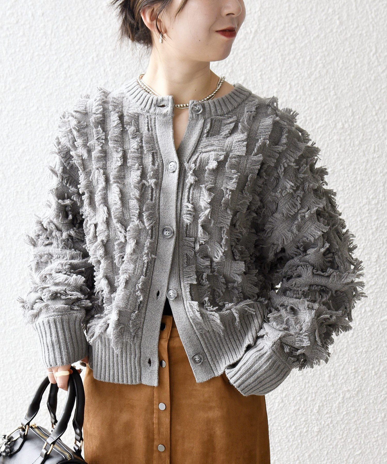 【シップス フォー ウィメン/SHIPS】のSHIPS any 手洗い可能 フリンジ デザイン ドルマン ニット カーディガン インテリア・キッズ・メンズ・レディースファッション・服の通販 founy(ファニー) 　ファッション　Fashion　レディースファッション　Fashion for Women　トップス・カットソー　Cut & Sew Tops　ニット　Knit Tops & Sweaters　カーディガン・羽織り　Layered Style Cardigans　インナー　Innerwear　洗える　Machine Washable　カーディガン　Cardigan, Knitwear　コンパクト　Compact, Small Size　シンプル　Simple, Minimal　デニム　Denim, Jeans Material　フリンジ　Fringe, Tassel　おすすめ　Recommended / Our Picks　2025年　2025　2025-2026秋冬・A/W　Autumn/Winter 2025–26 AW25–26　グレー|ID: prp329100004759495 ipo3291000000034439063