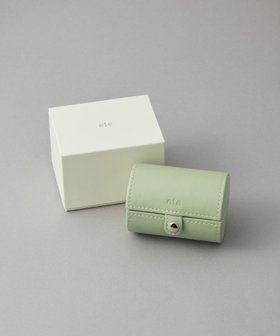 【エテ/ete】のLimited ラウンド ジュエリーポーチ 人気、トレンドファッション・服の通販 founy(ファニー) ファッション Fashion レディースファッション Fashion for Women ポーチ&ミニバッグ Pouches & Mini Bags おすすめ Recommended / Our Picks ギフト プレゼント Gift / Present クッション Cushion, Throw Pillow コンパクト Compact, Small Size ジュエリー Jewelry, Accessories ポケット Pocket, Pocket Detail ポーチ Pouch, Small Case ラウンド Round, Round Neck エレガント 上品 Elegant |ID:prp329100004759512