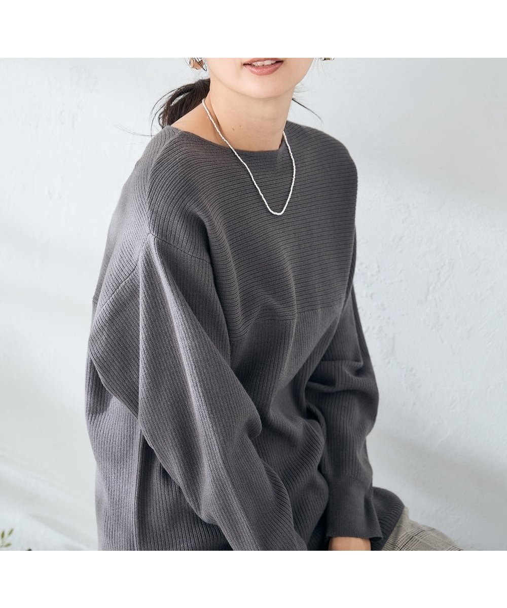 【アー ヴェー ヴェー/a.v.v】の【洗える】切替ボートネックチュニックニット インテリア・キッズ・メンズ・レディースファッション・服の通販 founy(ファニー) ファッション Fashion レディースファッション Fashion for Women トップス・カットソー Cut & Sew Tops ニット Knit Tops & Sweaters 春 Spring 洗える Machine Washable 秋 Autumn 切替 Switching, Contrast Panel スリット Slit, Slit Detail 定番 Standard, Basic Item なめらか Smooth, Silky Texture 冬 Winter / This Winter A/W・秋冬 Autumn/Winter 再入荷 Restock / Back in Stock おすすめ Recommended / Our Picks 夏 Summer ビジネス 仕事 通勤 Business / Work / Commuting ダークグレー|ID: prp329100004759546 ipo3291000000034660611
