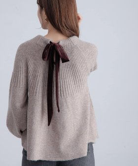 【サニーレーベル/Sonny Label / URBAN RESEARCH】の『WEB限定』バックリボンもちもちニット 人気、トレンドファッション・服の通販 founy(ファニー) ファッション Fashion レディースファッション Fashion for Women トップス・カットソー Cut & Sew Tops ニット Knit Tops & Sweaters 2025年 2025 2025-2026秋冬・A/W Autumn/Winter 2025–26 AW25–26 冬 Winter / This Winter おすすめ Recommended / Our Picks シンプル Simple, Minimal ダウン Down, Puffer デニム Denim, Jeans Material フレア Flare, Flared ベロア Velour, Soft Velvet リボン Ribbon, Bow A/W・秋冬 Autumn/Winter |ID:prp329100004759666