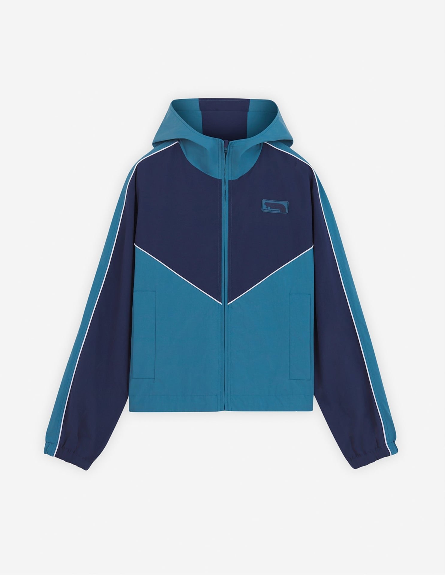 【その他のブランド/Other】の【公式】Maison Kitsune TECHNICAL WINDBREAKER インテリア・キッズ・メンズ・レディースファッション・服の通販 founy(ファニー) 　ファッション　Fashion　メンズファッション　Fashion for Men　シリコン　Silicone, Silicone Material　スタンド　Stand Collar, Upright Stand　テーパード　Tapered, Tapered Pants　長袖　Long Sleeve, Full Sleeve　パッチ　Patch, Appliqué　フィット　Fit, Slim Fit　フラップ　Flap, Flap Pocket　ポケット　Pocket, Pocket Detail　リラックス　Relax, Relaxed Fit　LAKEBLUE/NAVY COLORBLOCK|ID: prp329100004759686 ipo3291000000034440565