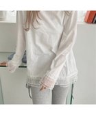 【アウトフィッター ラボ/Outfitter lab】の裾レースルーズトップス 人気、トレンドファッション・服の通販 founy(ファニー) ファッション Fashion レディースファッション Fashion for Women トップス・カットソー Cut & Sew Tops ウェーブ Wavy Pattern ガーリー Girly, Feminine Style シンプル Simple, Minimal チュール Tulip, Tulip Motif デニム Denim, Jeans Material トレンド Trend, Trending Now ネックレス Necklace, Pendant Necklace 長袖 Long Sleeve, Full Sleeve プリーツ Pleats, Pleated ミニスカート Mini Skirt, Short Skirt 無地 Plain, Solid Color レース Lace, Lace Fabric 冬 Winter / This Winter A/W・秋冬 Autumn/Winter おすすめ Recommended / Our Picks thumbnail ホワイト|ID: prp329100004759840 ipo3291000000034505844