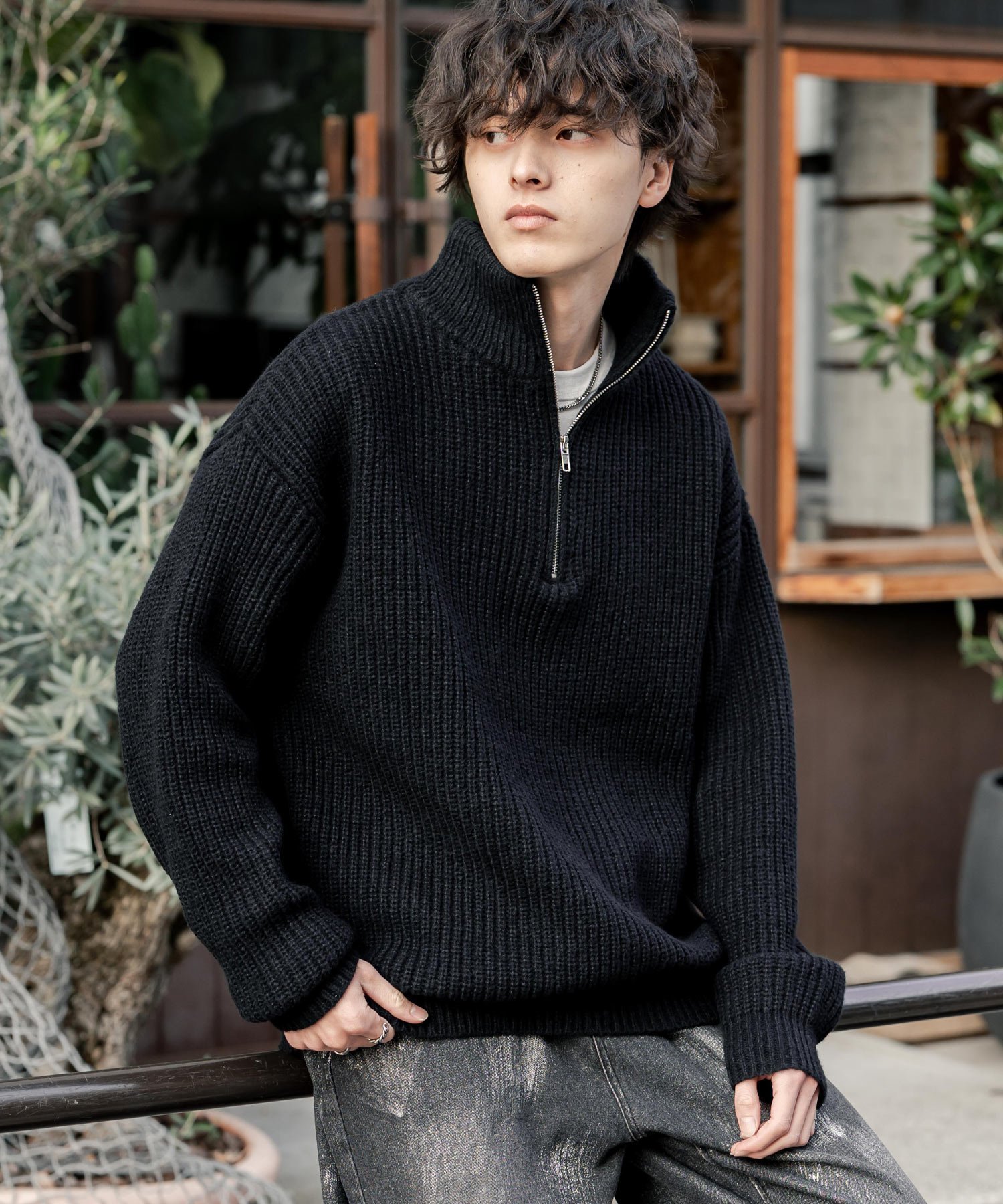 【ロッキーモンロー/Rocky Monroe】のオーバーサイズ畦編みハーフジップニットセーター インテリア・キッズ・メンズ・レディースファッション・服の通販 founy(ファニー) ファッション Fashion レディースファッション Fashion for Women トップス・カットソー Cut & Sew Tops ニット Knit Tops & Sweaters 畦編みニット・テクスチャードトップス Ribbed Knit Sweaters / Textured Knit Tops インナー Innerwear 畦 Ribbed Knit シンプル Simple, Minimal スラックス Slacks, Dress Pants デニム Denim, Jeans Material バランス Balance, Style Balance フェミニン Feminine, Girly メンズ Men's, Menswear リラックス Relax, Relaxed Fit 再入荷 Restock / Back in Stock おすすめ Recommended / Our Picks ブラック|ID: prp329100004759920 ipo3291000000034697121