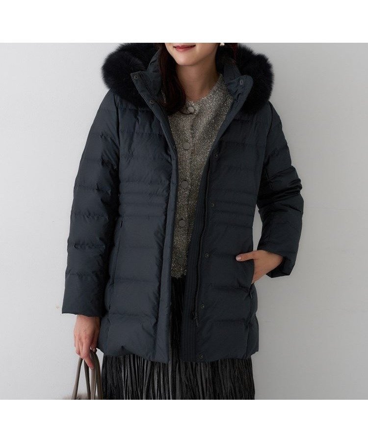 【アンタイトル/UNTITLED】の【はっ水機能/フード取り外し可】ミディダウンコート インテリア・キッズ・メンズ・レディースファッション・服の通販 founy(ファニー) ファッション Fashion レディースファッション Fashion for Women アウター Coat / Outerwear Collection コート・ロングコート・ピーコート Long Coats, Peacoats & More ダウンジャケット・軽量ダウン Warm & Lightweight Down Jackets 軽量 Lightweight, Ultra Light スマート Smart, Elegant タフタ Taffeta, Structured Fabric ダウン Down, Puffer 定番 Standard, Basic Item フォックス Fox, Fox Fur ポケット Pocket, Pocket Detail 防寒 Cold Protection, Winter-Ready ロング Long, Long-Length ネイビー|ID: prp329100004760003 ipo3291000000034444784