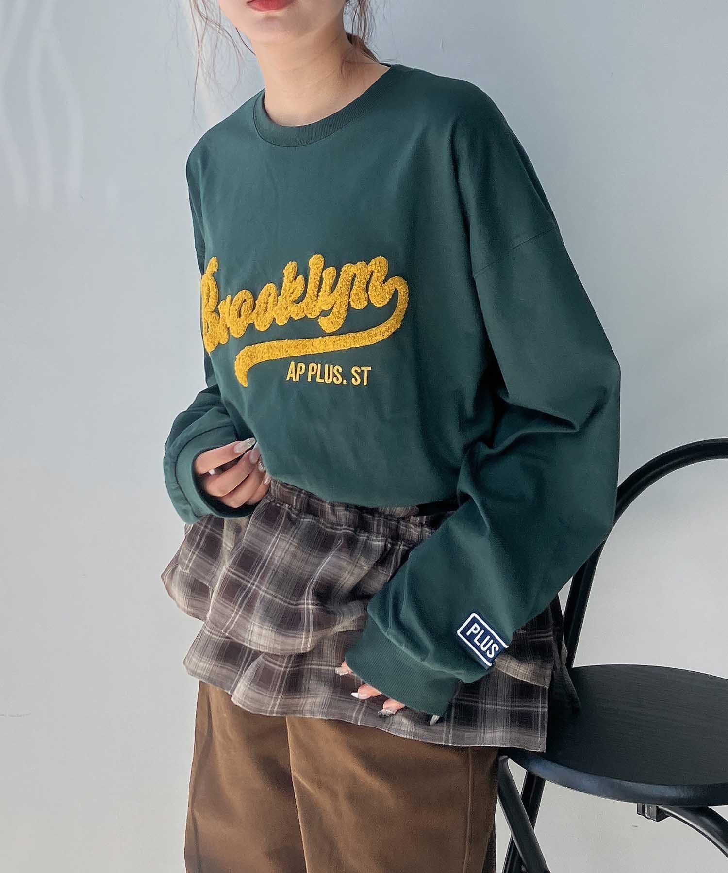 【アズノウアズ プラス/AS KNOW AS plus】の♪アソートデザイン サガラロゴ刺繍ロンT インテリア・キッズ・メンズ・レディースファッション・服の通販 founy(ファニー) ファッション Fashion レディースファッション Fashion for Women トップス・カットソー Cut & Sew Tops ロングTシャツ・Tシャツ Longline T-Shirts & Tees カーゴパンツ Cargo Pants, Utility Pants ガーリー Girly, Feminine Style シンプル Simple, Minimal デニム Denim, Jeans Material フロント Front, Front Design ボトム Bottoms, Lower Wear ルーズ Loose, Oversized 再入荷 Restock / Back in Stock おすすめ Recommended / Our Picks DグリーンB|ID: prp329100004760016 ipo3291000000034658971