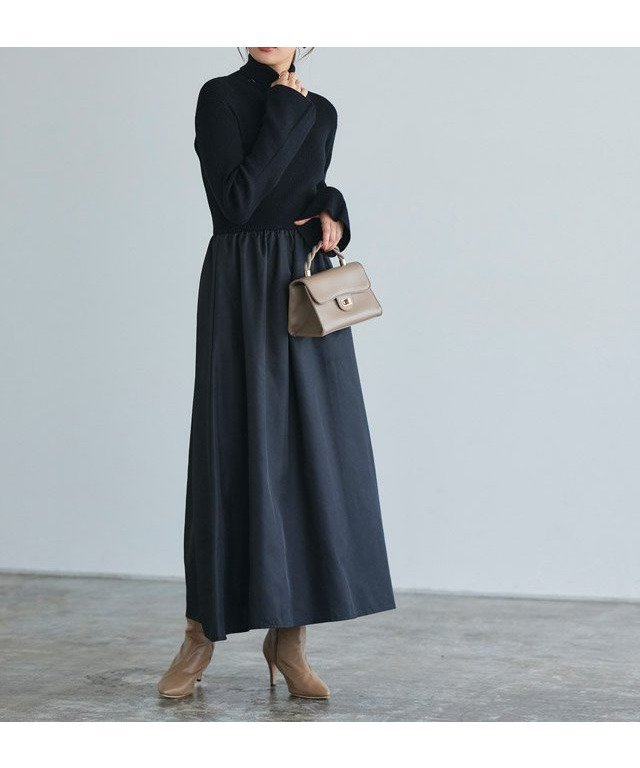 【ピエロ/Pierrot】のタートルネックフレアスリーブドッキングワンピース インテリア・キッズ・メンズ・レディースファッション・服の通販 founy(ファニー) ファッション Fashion レディースファッション Fashion for Women ワンピース Dresses スリーブ Sleeve, Long Sleeve / Short Sleeve ドッキング Docking, Mixed Material フレア Flare, Flared エレガント 上品 Elegant ブラック×ブラック|ID: prp329100004760049 ipo3291000000034445393